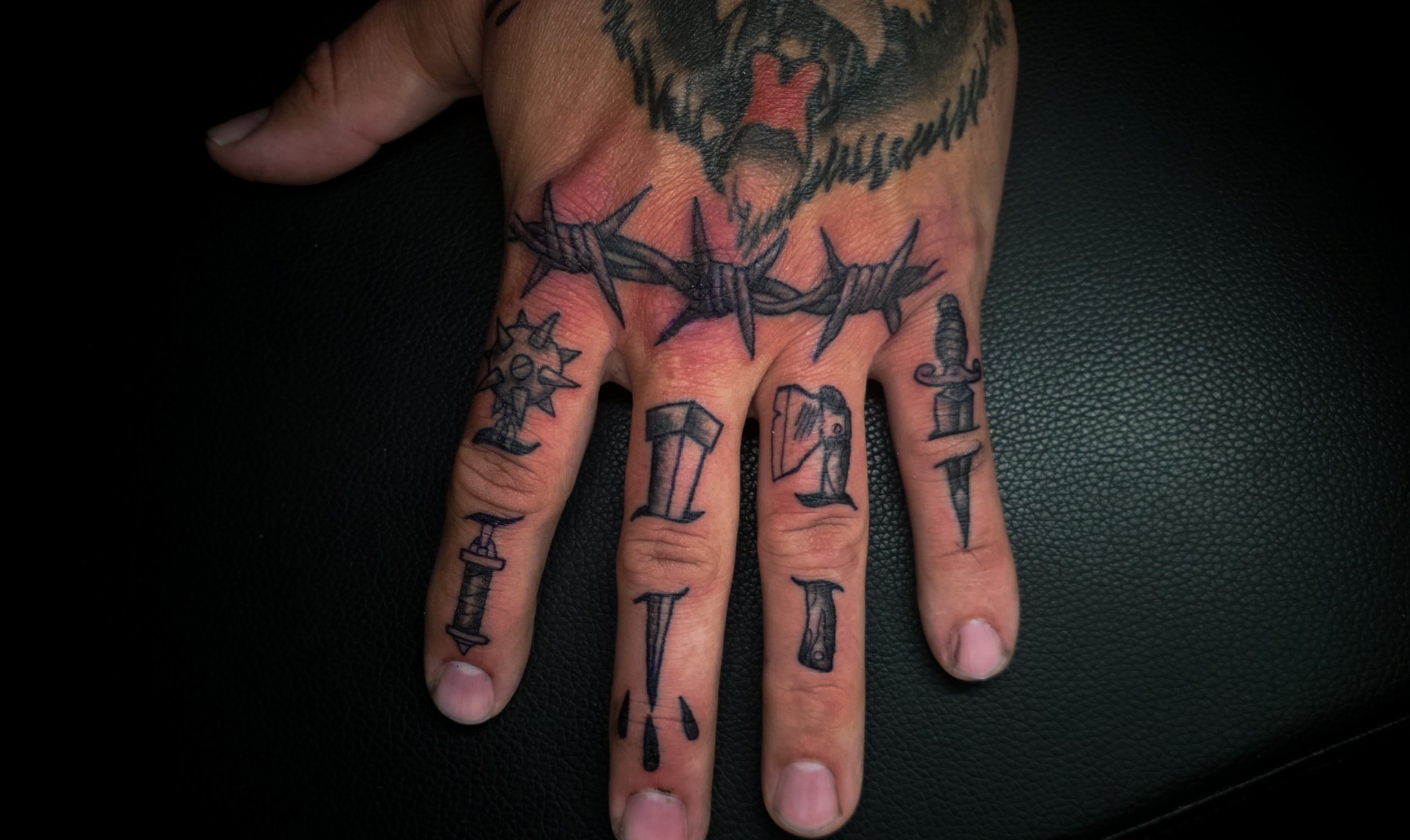 EJ Crimson Lotus Tattoo Pitssburgh (34).jpg