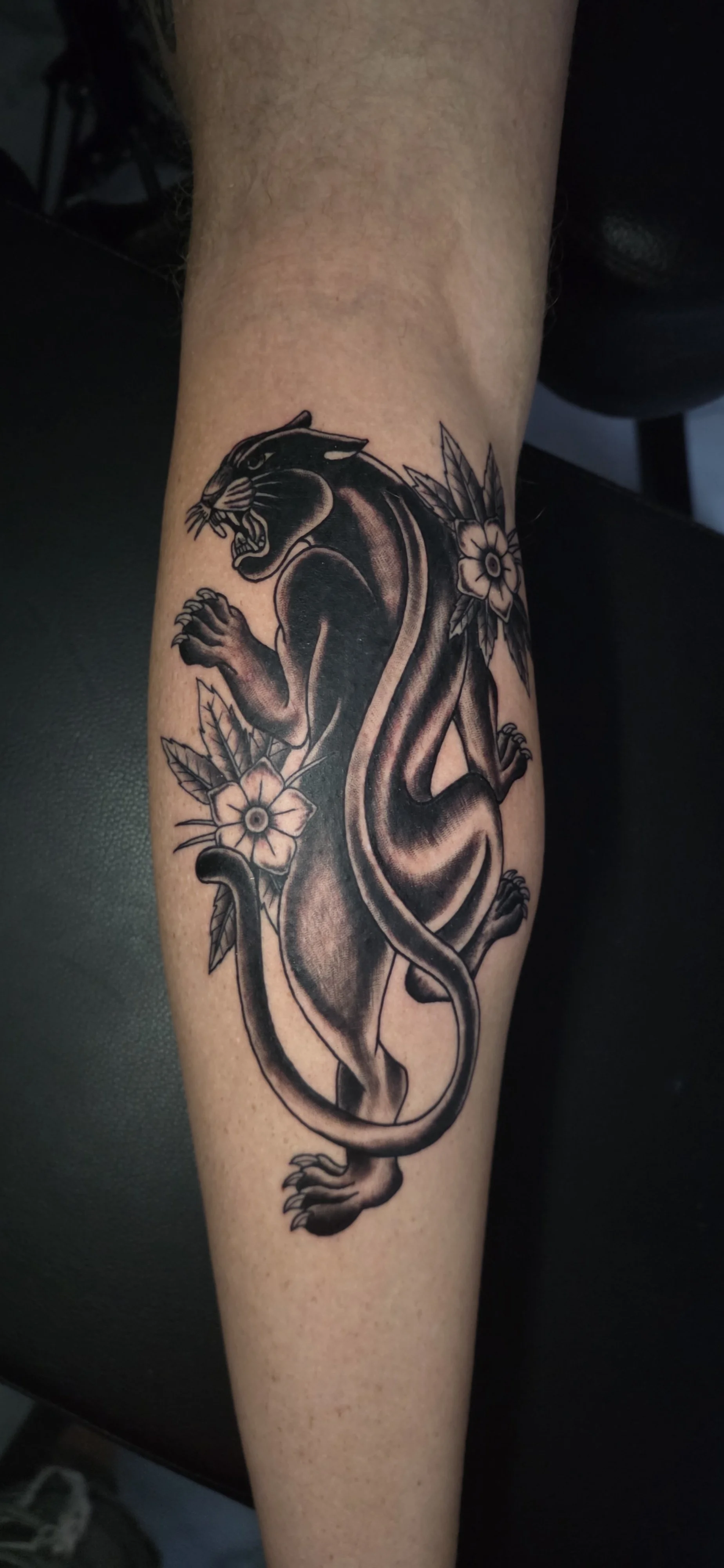 EJ Crimson Lotus Tattoo Pitssburgh (3).jpg