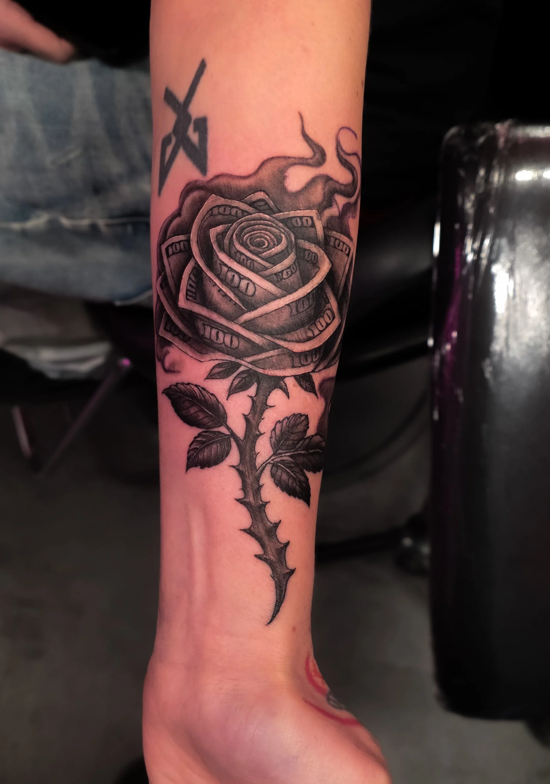 EJ Crimson Lotus Tattoo Pitssburgh (23).jpg