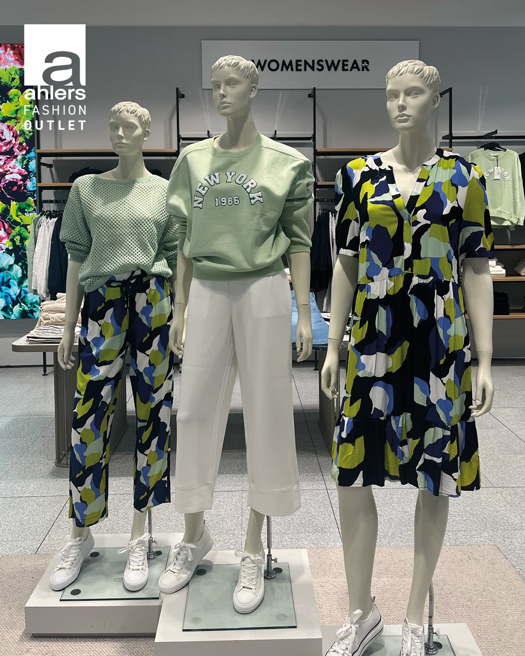 FRESH SPRING LOOKS

Leichte Stoffe, frische Farben und moderne Schnitte &ndash; perfekt f&uuml;r den Fr&uuml;hling. Entdecke unsere neuen Styles und finde deinen Fr&uuml;hlingslook im Ahlers Fashion Outlet.

#ahlersfashion #ahlers #fashion #outlet #s