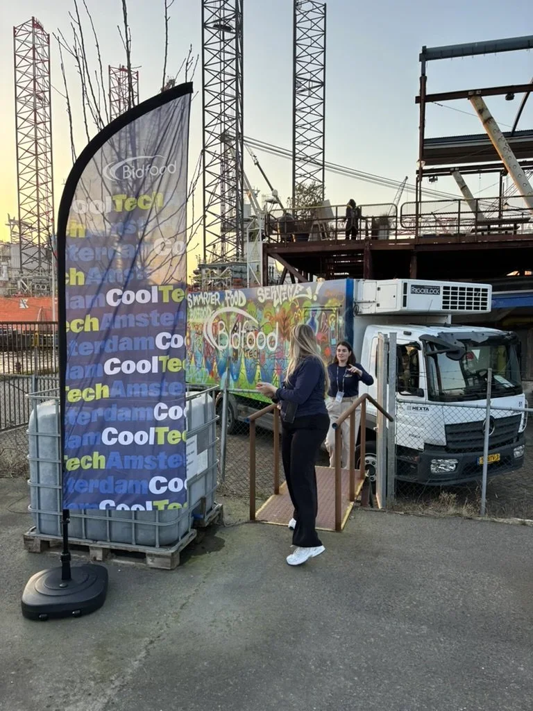 foodtruck, graffiti en een bidfood vlag