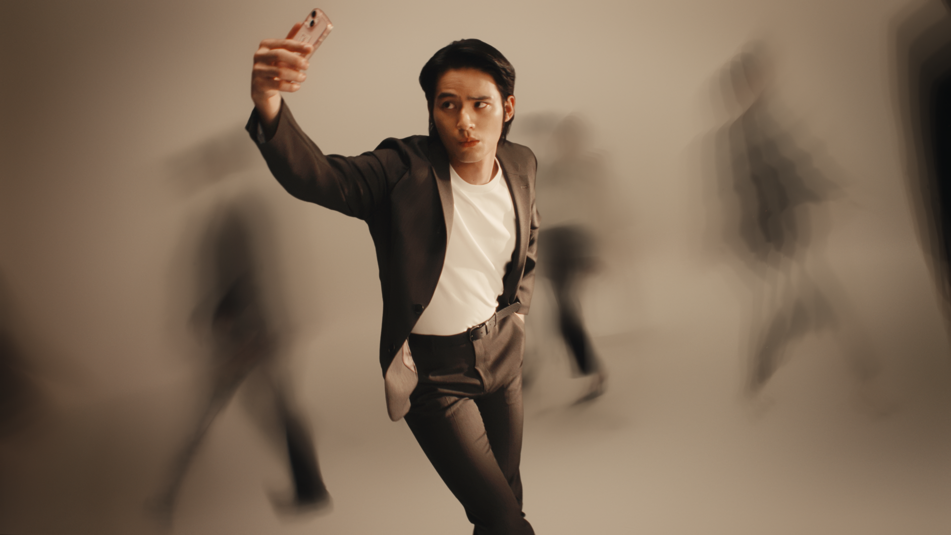 aoyama suit_1.3.4.png