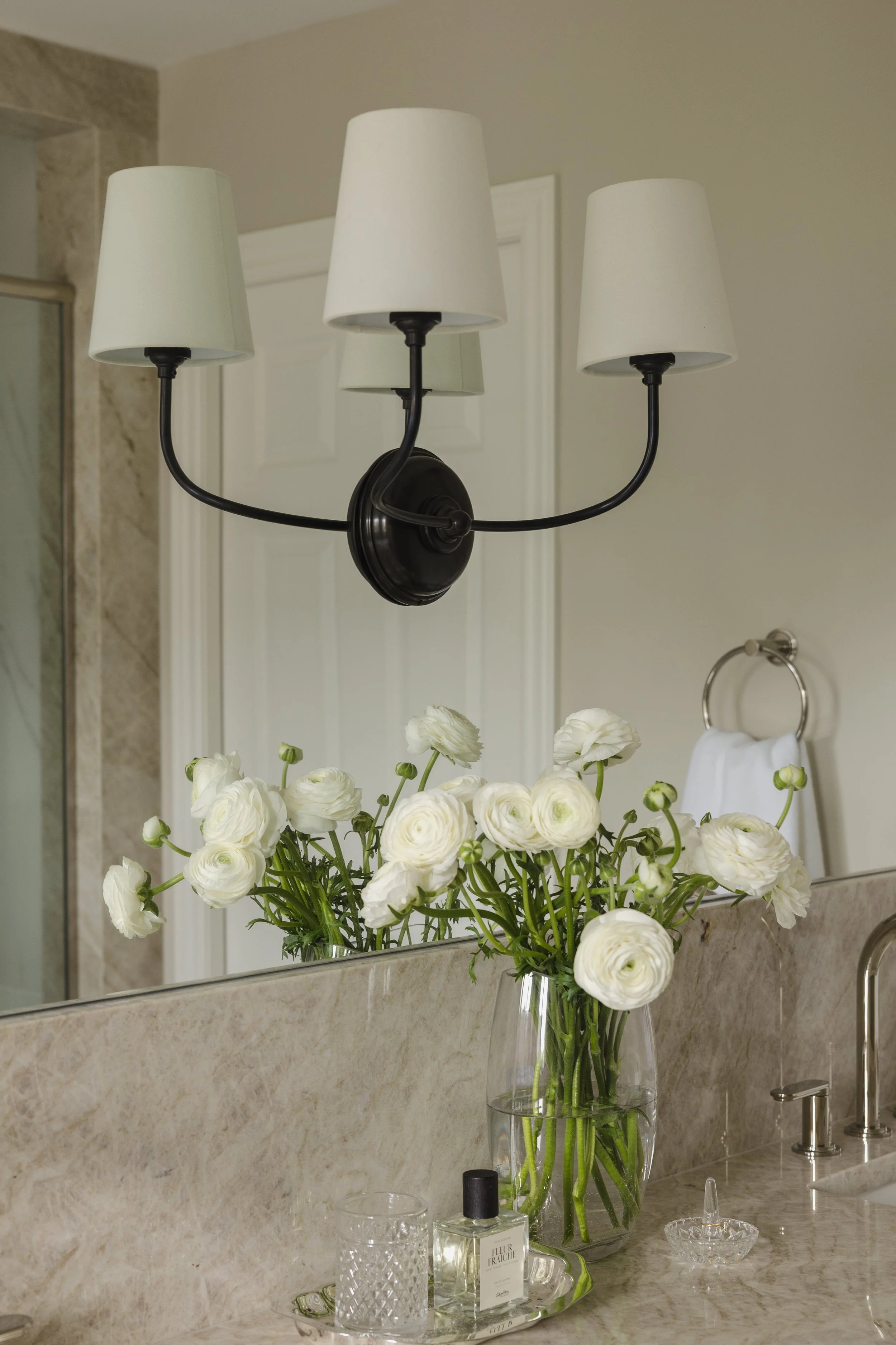 Lev Design Build - Amarillo Dr - Bathroom - Sonia V Photo-16.jpg