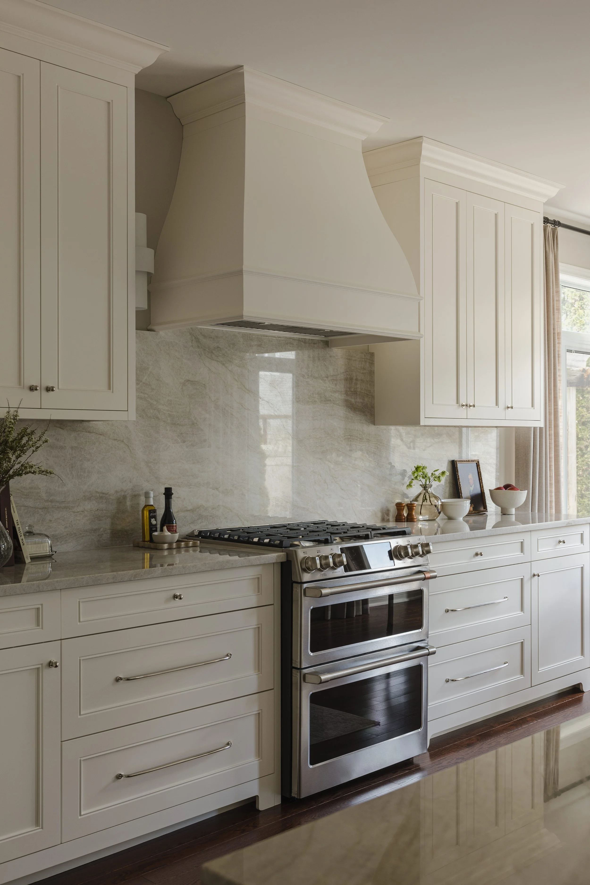 Lev Design Build - Amarillo Dr - Kitchen - Sonia V Photo-13.jpg