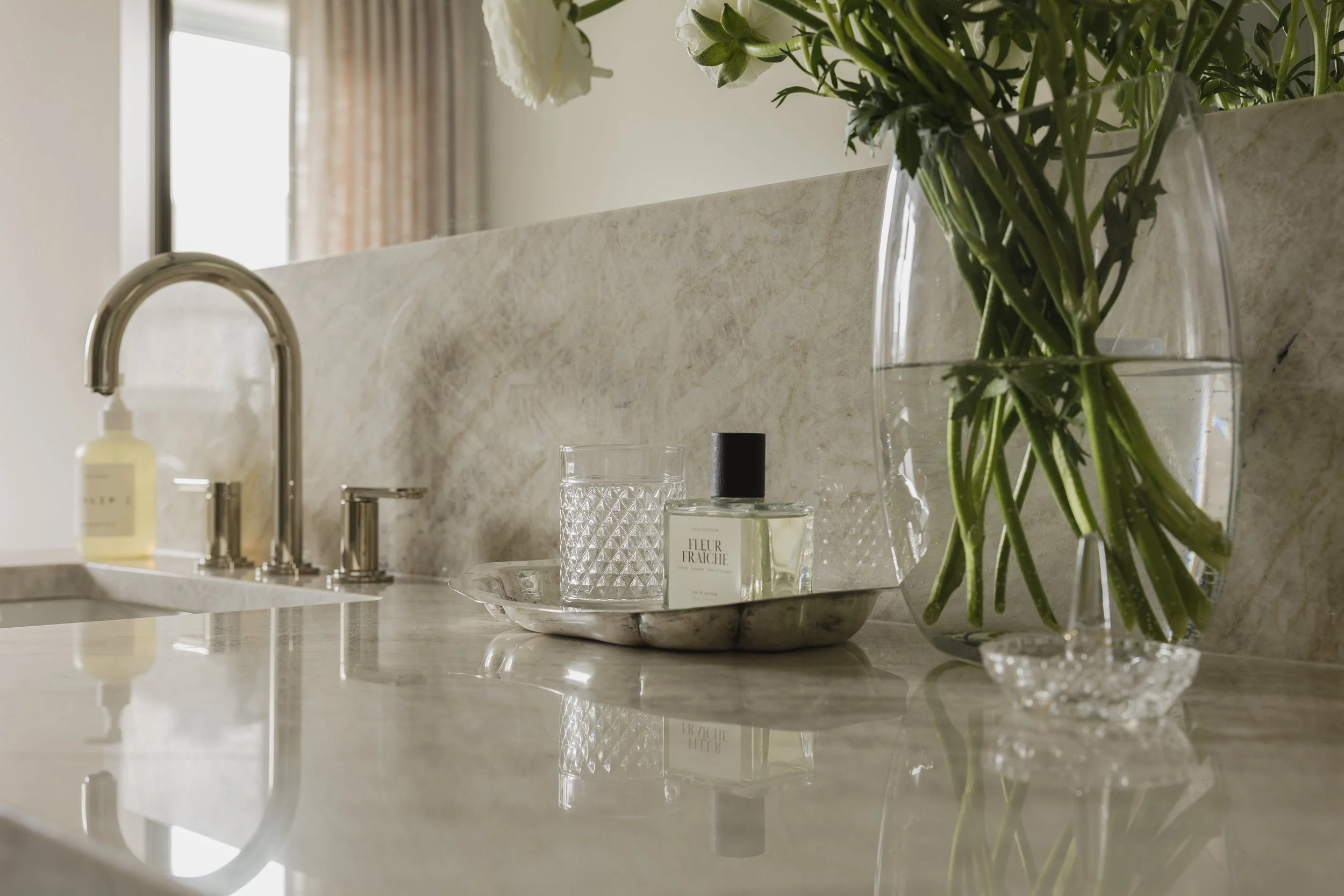 Lev Design Build - Amarillo Dr - Bathroom - Sonia V Photo-15.jpg