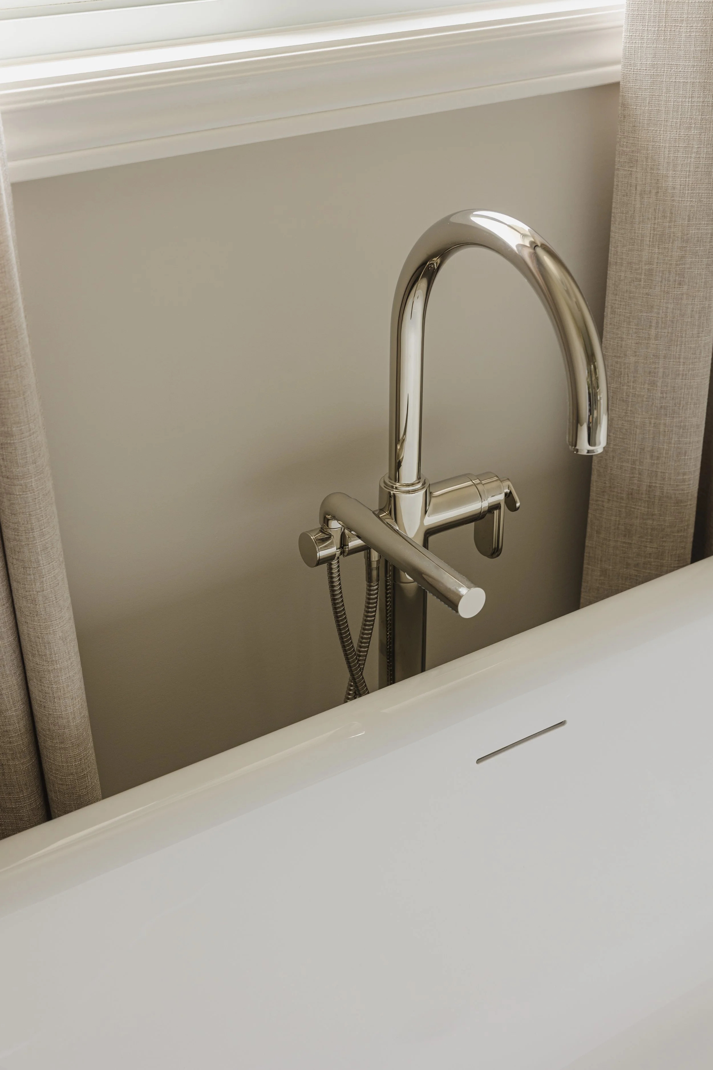 Lev Design Build - Amarillo Dr - Bathroom - Sonia V Photo-7.jpg
