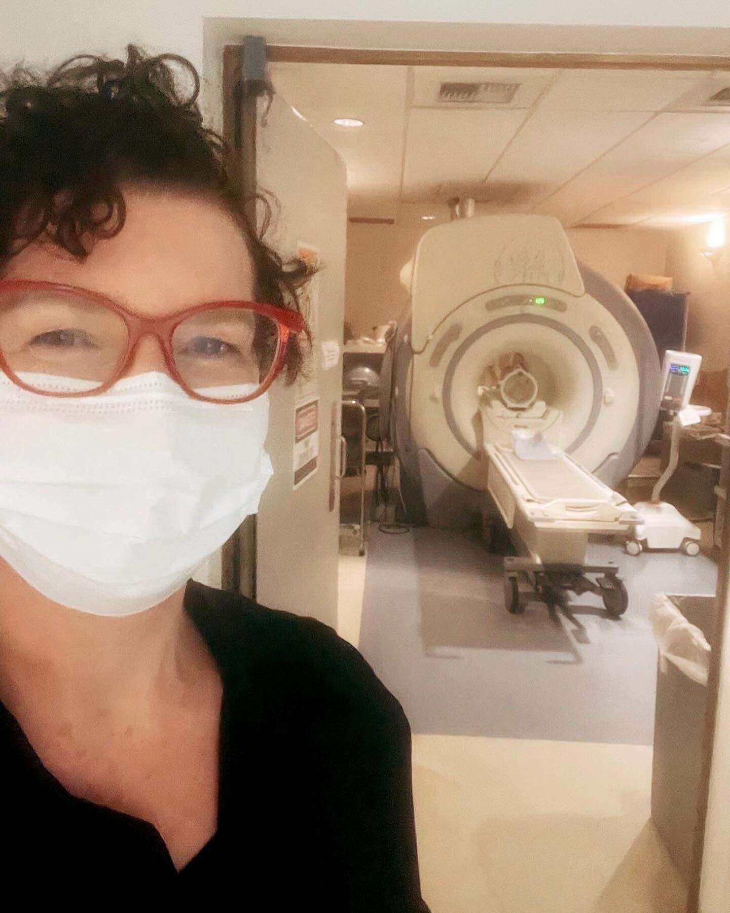 Hiii health update! First of all&mdash;MRI&rsquo;s. wow, it&rsquo;s a coffin of magnets!! 🙀 I was on the knife edge of a panic attack&mdash;but then I thought about my co-pay 💸 &amp; how it took me 3 months to get the MRI and I used every jedi mind