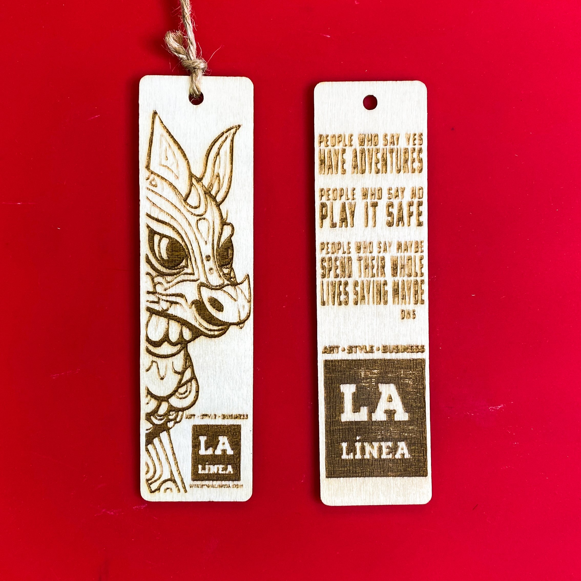 La Linea wooden bookmark