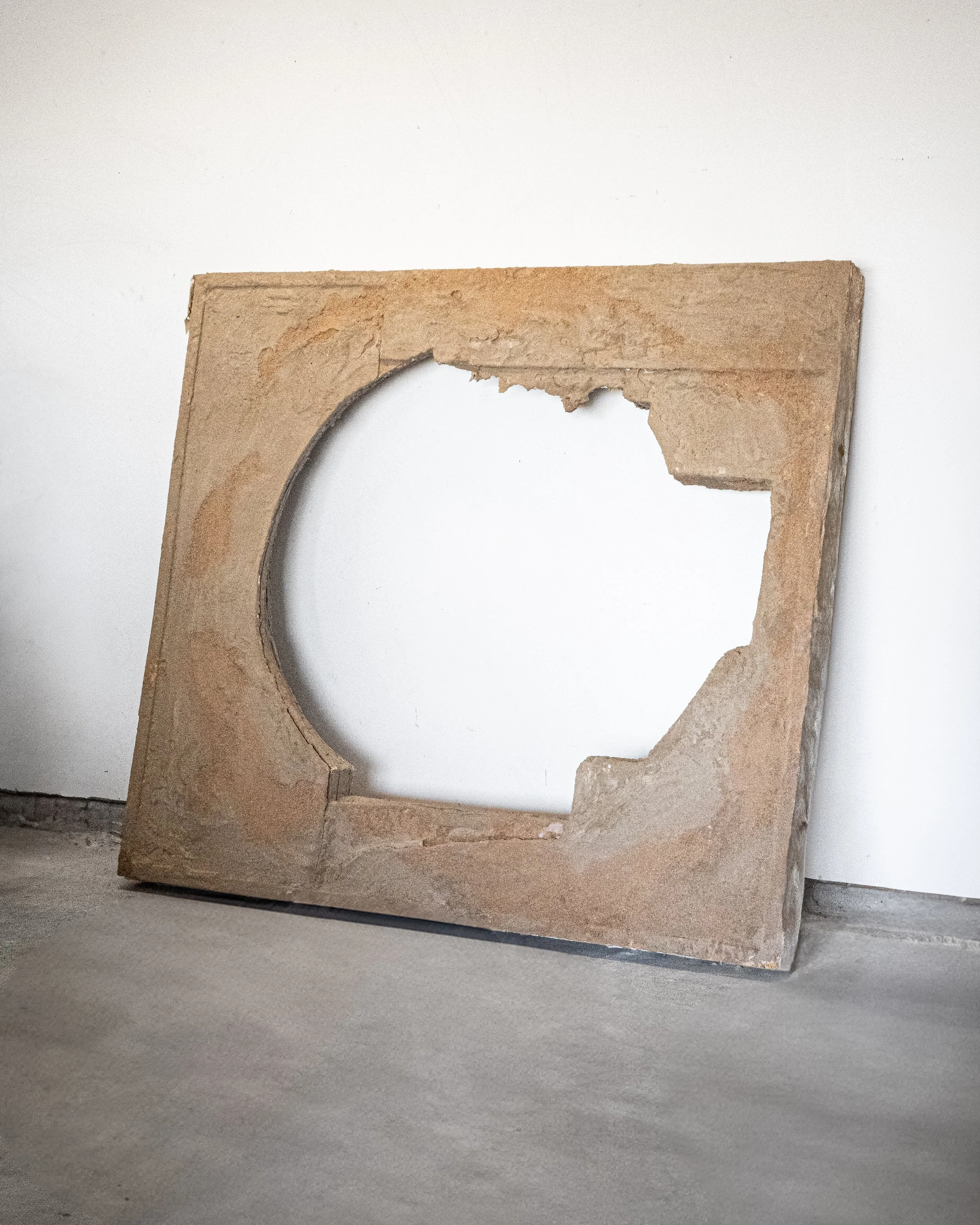 Jaylon Hicks;
Untitled (Black Circle), 2025;
Sand, wood, Sheetrock, xps foam and paint;
182.2 x 138.4 x 14 cm;
71 3/4 x 54 1/2 x 5 1/2 in.