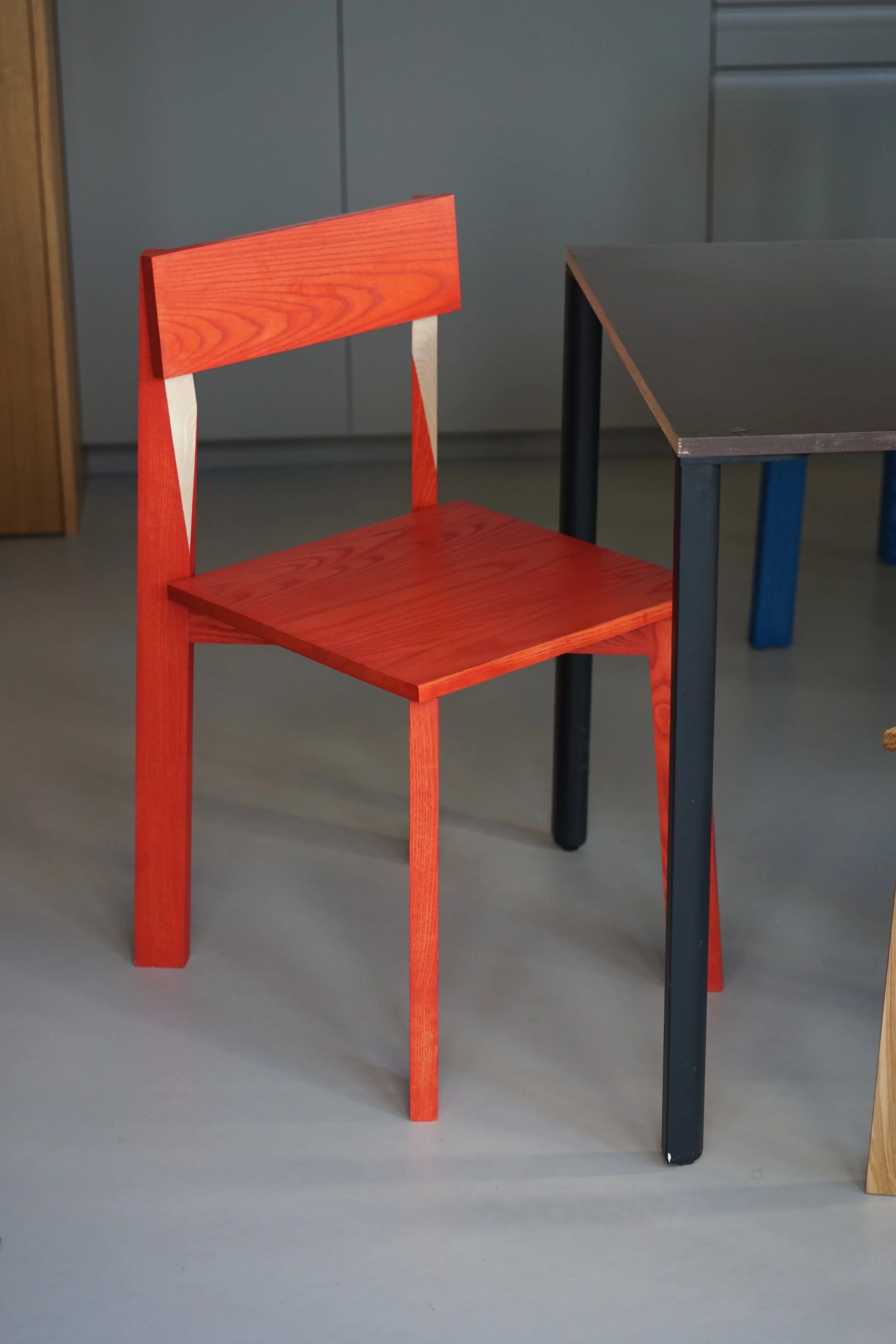 chair-red.JPG