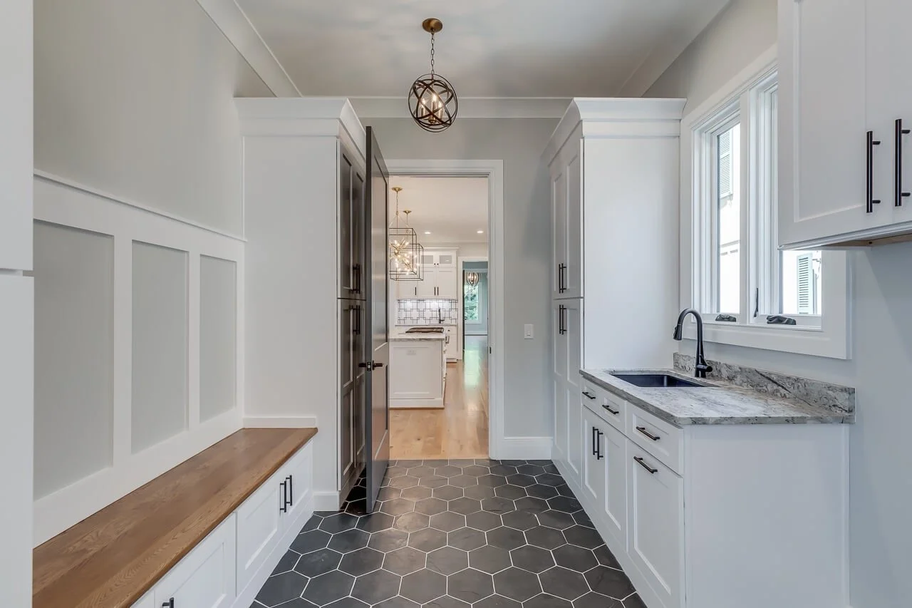 Bordeaux Bright White