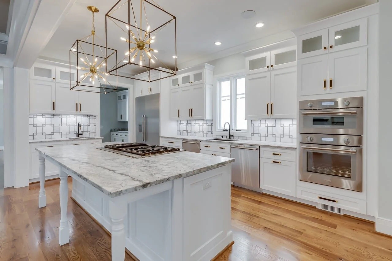 Bordeaux Bright White