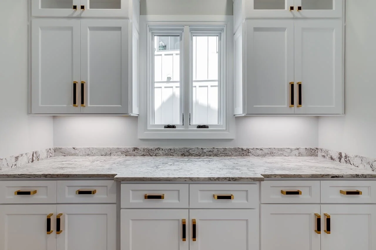 Bordeaux Bright White