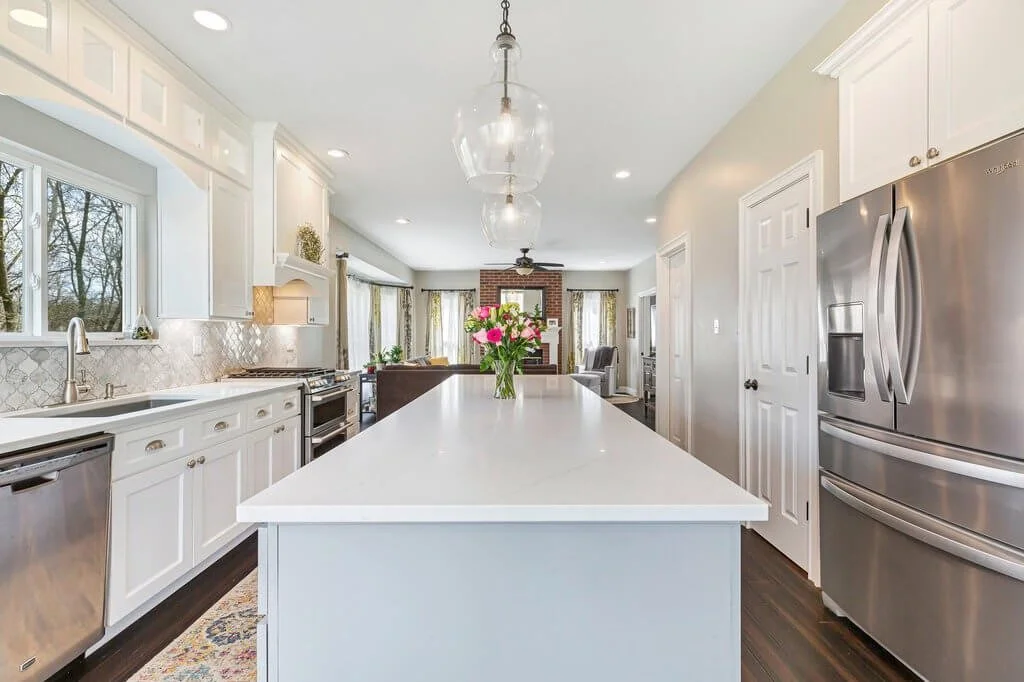 Bordeaux Bright White