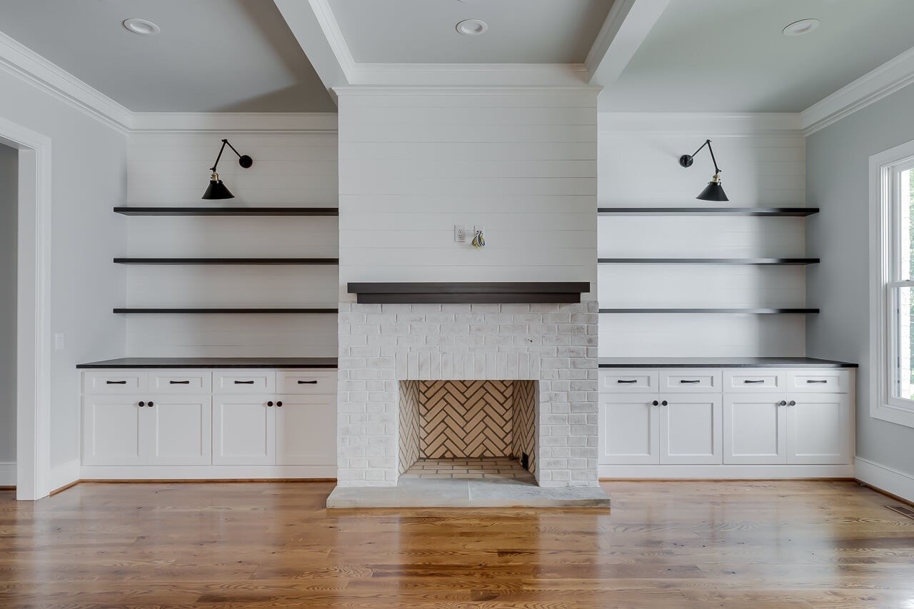 Bordeaux Bright White