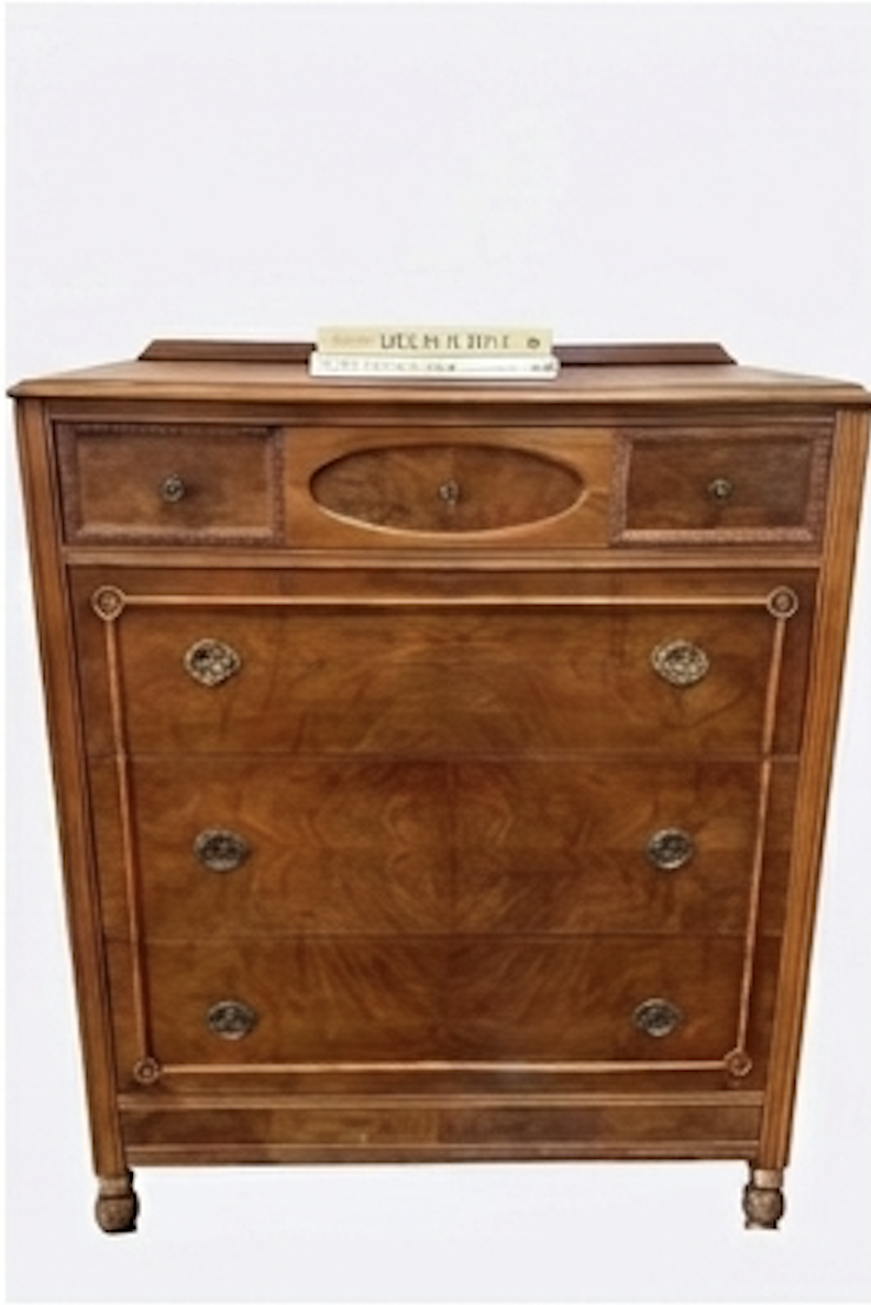 Deco Chest of Drawers