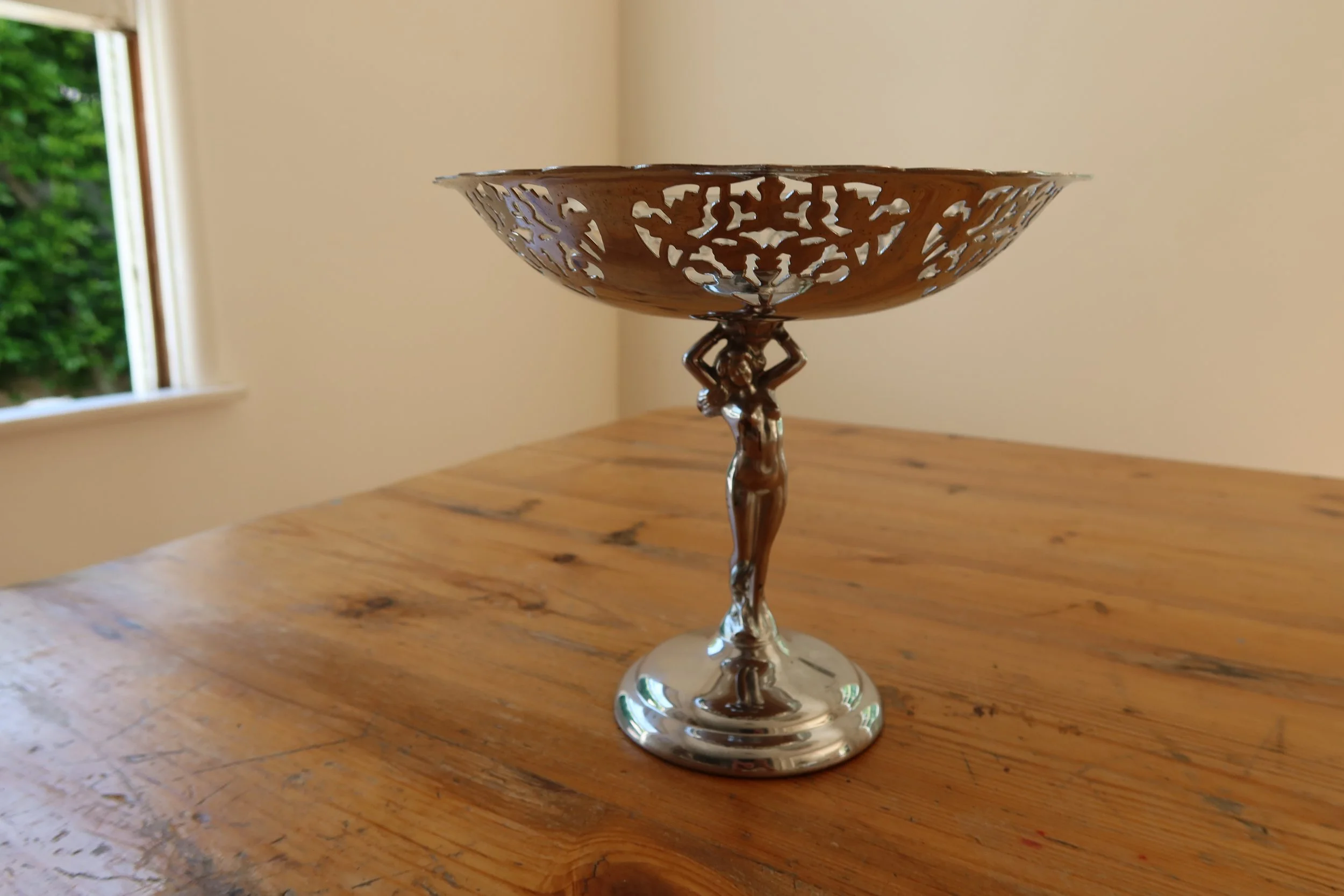 Naked Lady Serving Bowl