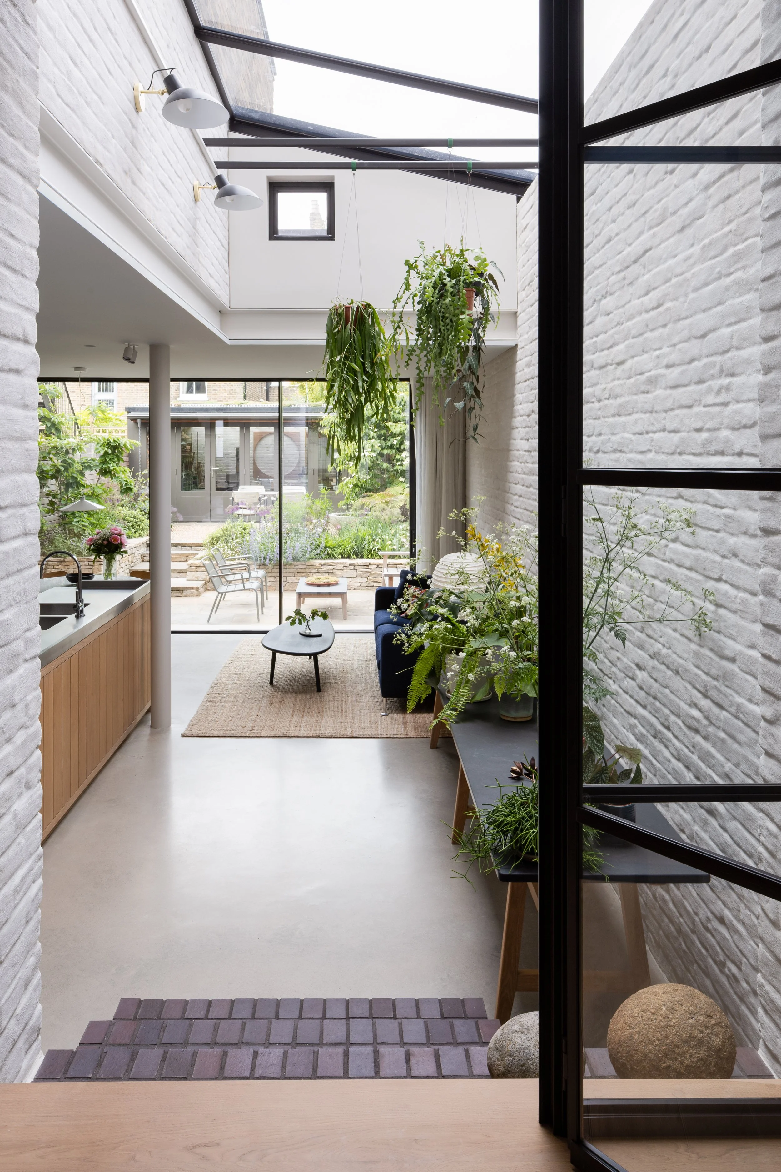 David Valinsky Photography 31 Yerbury Road-3.jpg