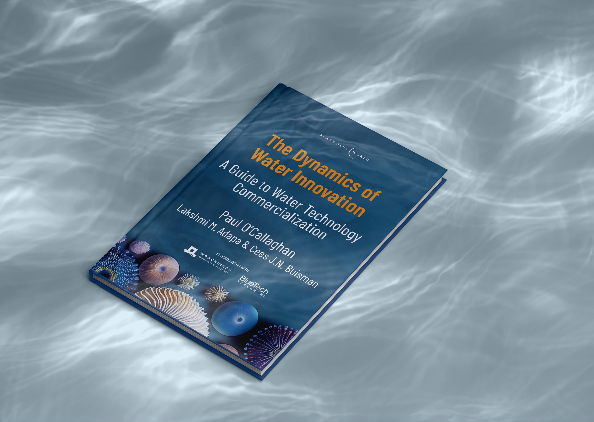Mockup-Hardcover-02.jpg