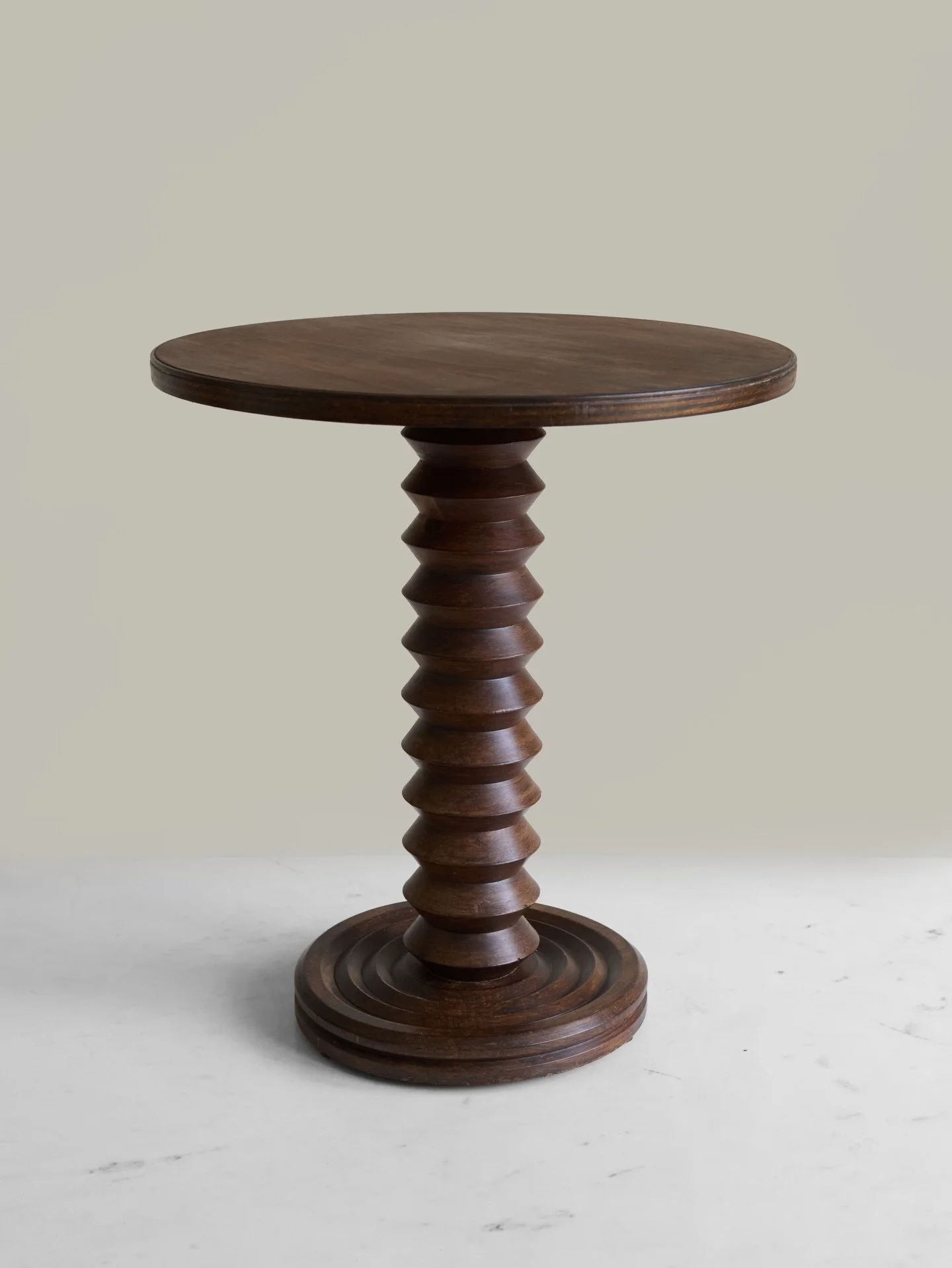 Part 1 | Some of our favourite pieces we sourced in 2025. 

As we&rsquo;re curating our first drop of the year it&rsquo;s been a joy to look back at some of the beauties we found last year. Can&rsquo;t wait to share what&rsquo;s next! 

Antiques
Lond