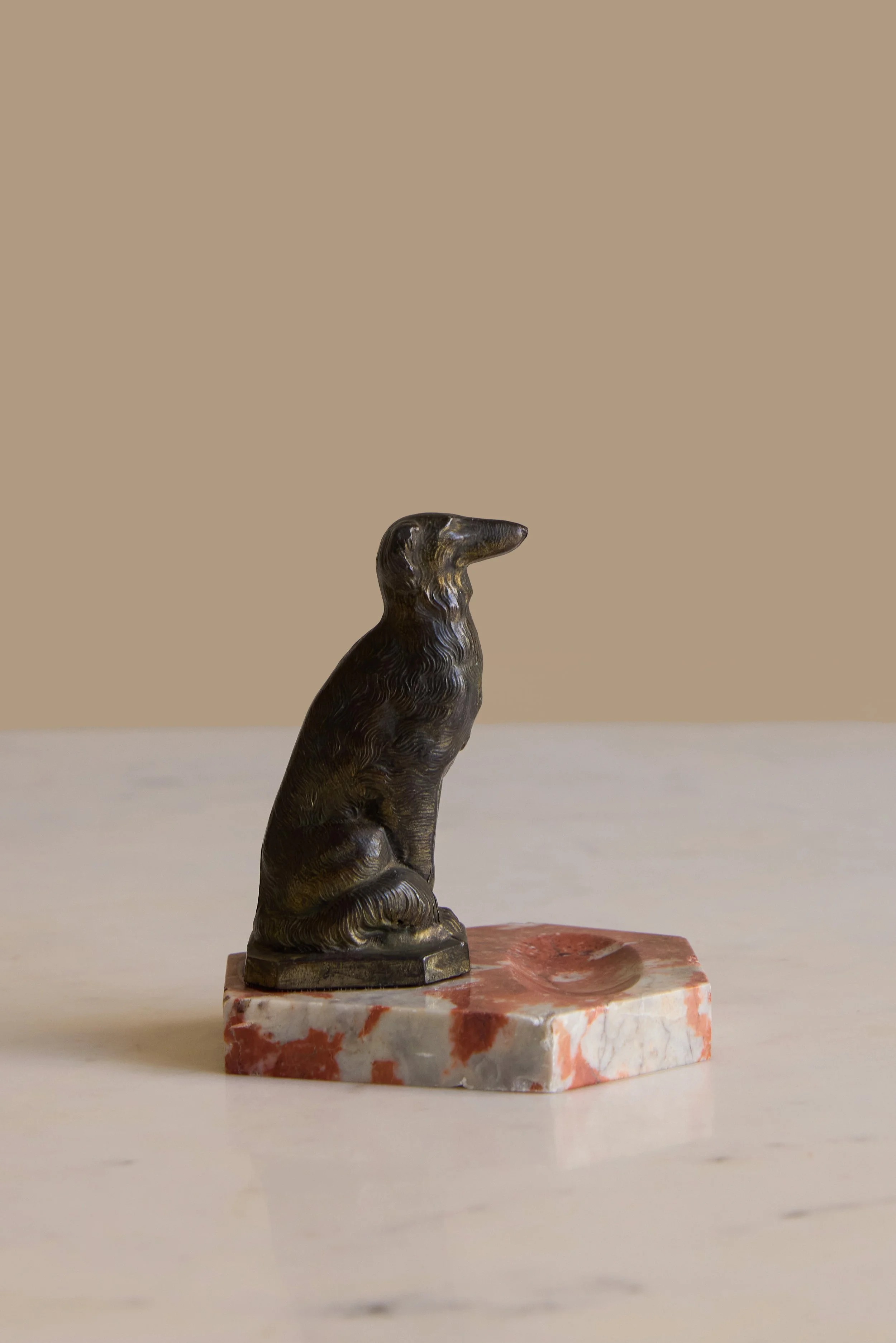 marble dog 1.jpg