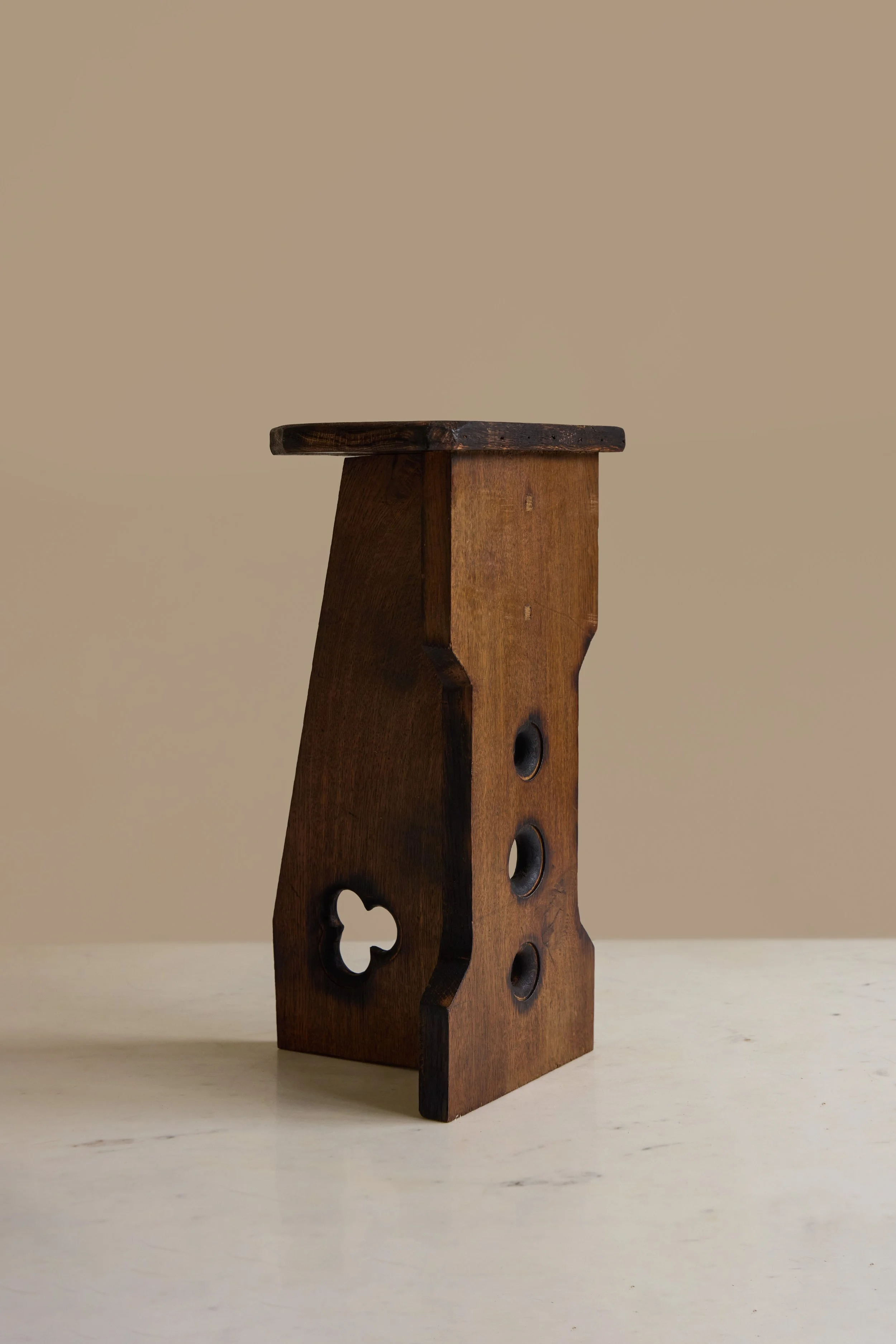 arts crafts clover stool 3.jpg