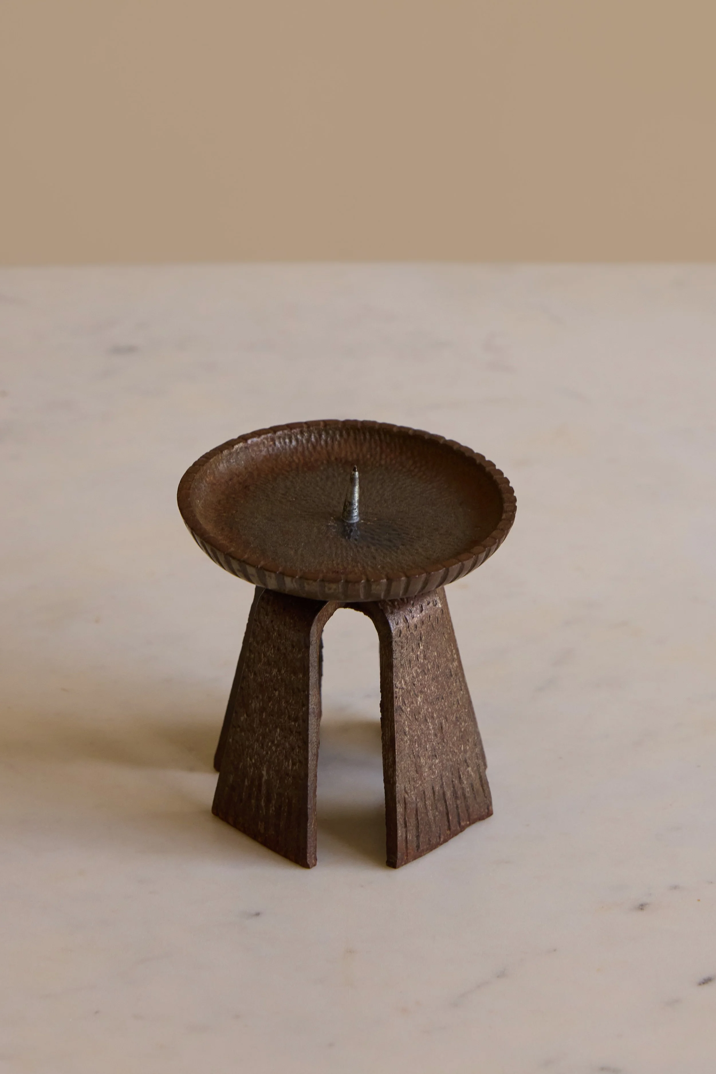 bronze candleholder japan 3.jpg