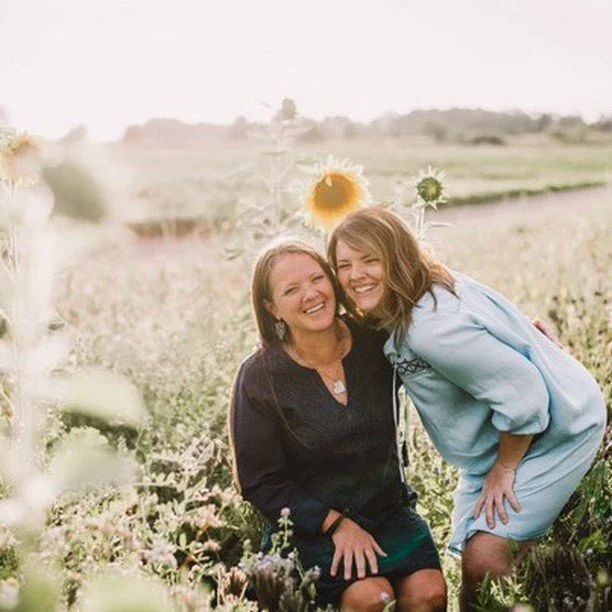 Sewing may &ldquo;seam&rdquo; like a trait of the few and of the past, but Liv and Em are bringing it back, and with style, to downtown Tipp. Tradition and sewing go hand in hand with Liv and Em. The women are already &ldquo;threaded&rdquo; into the 