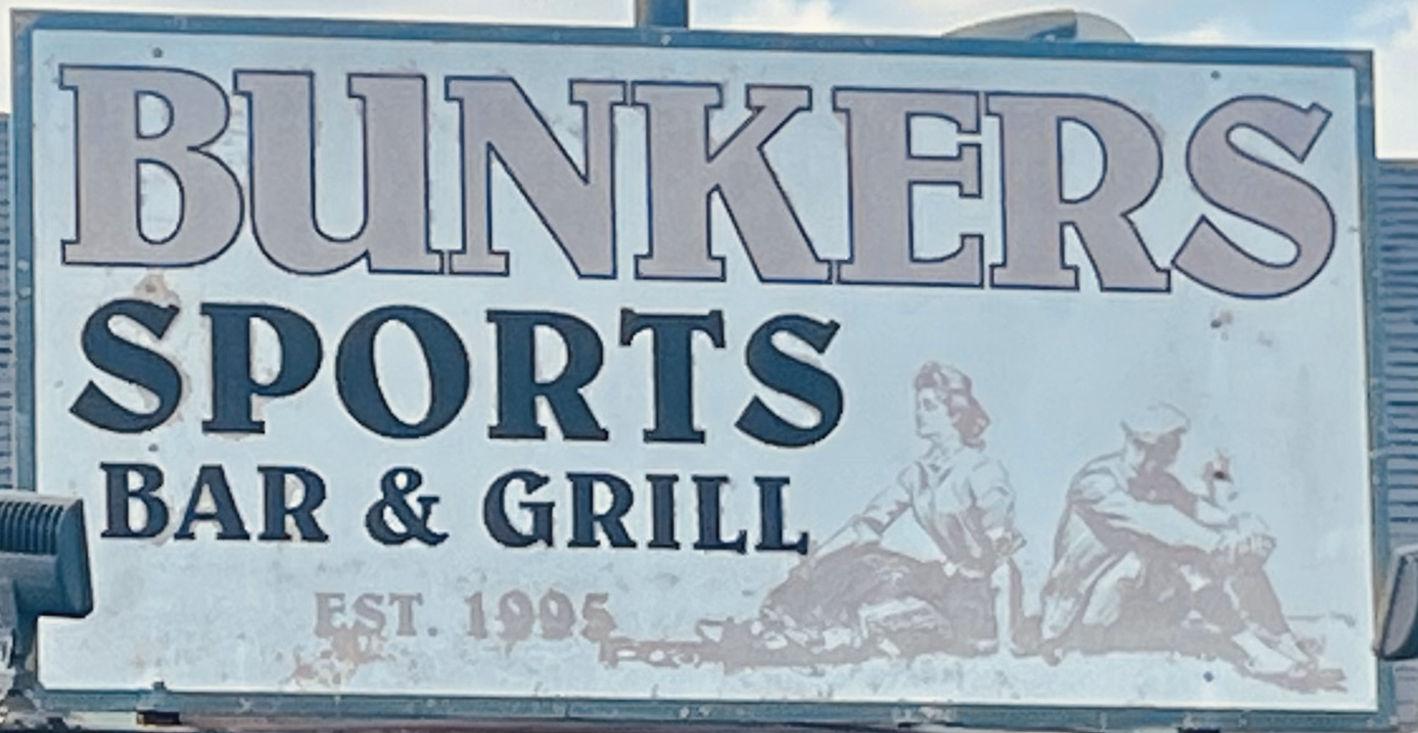 Lunch Break: Bunkers Sports Bar &amp; Grill