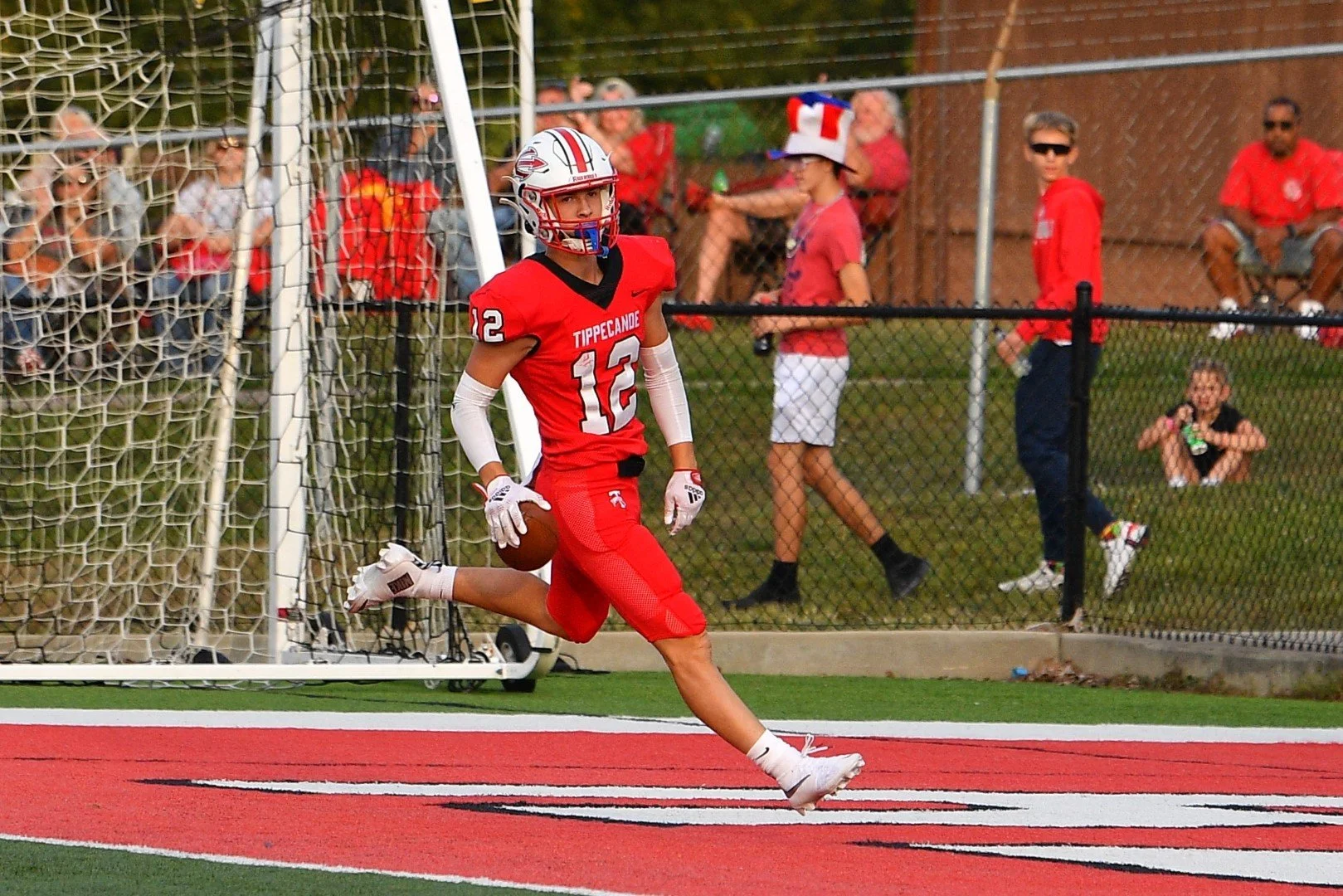 Max Deckard feature1.JPG