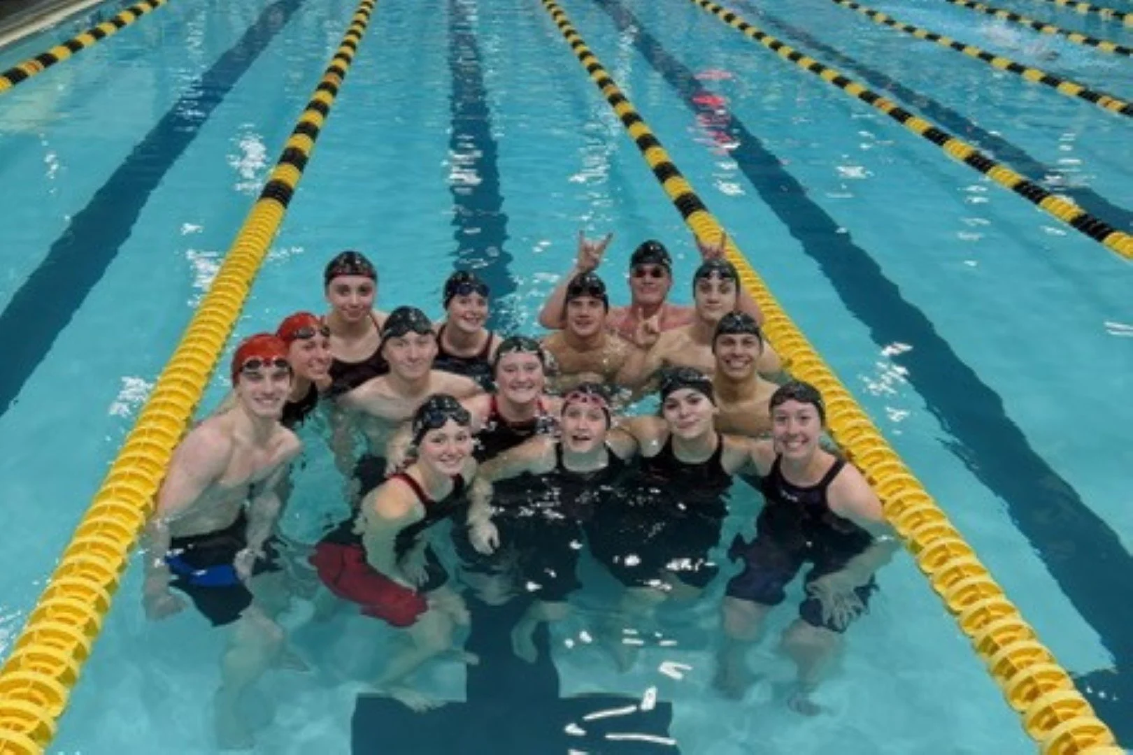 Tipp swimmers finish near top of MVL