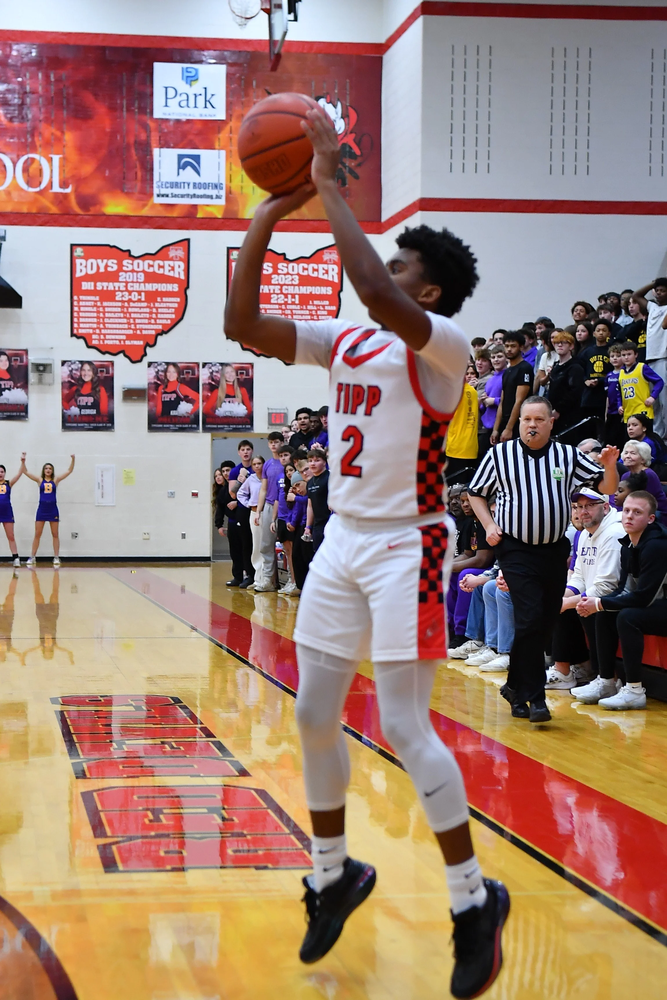 Boys Basketball1.JPG