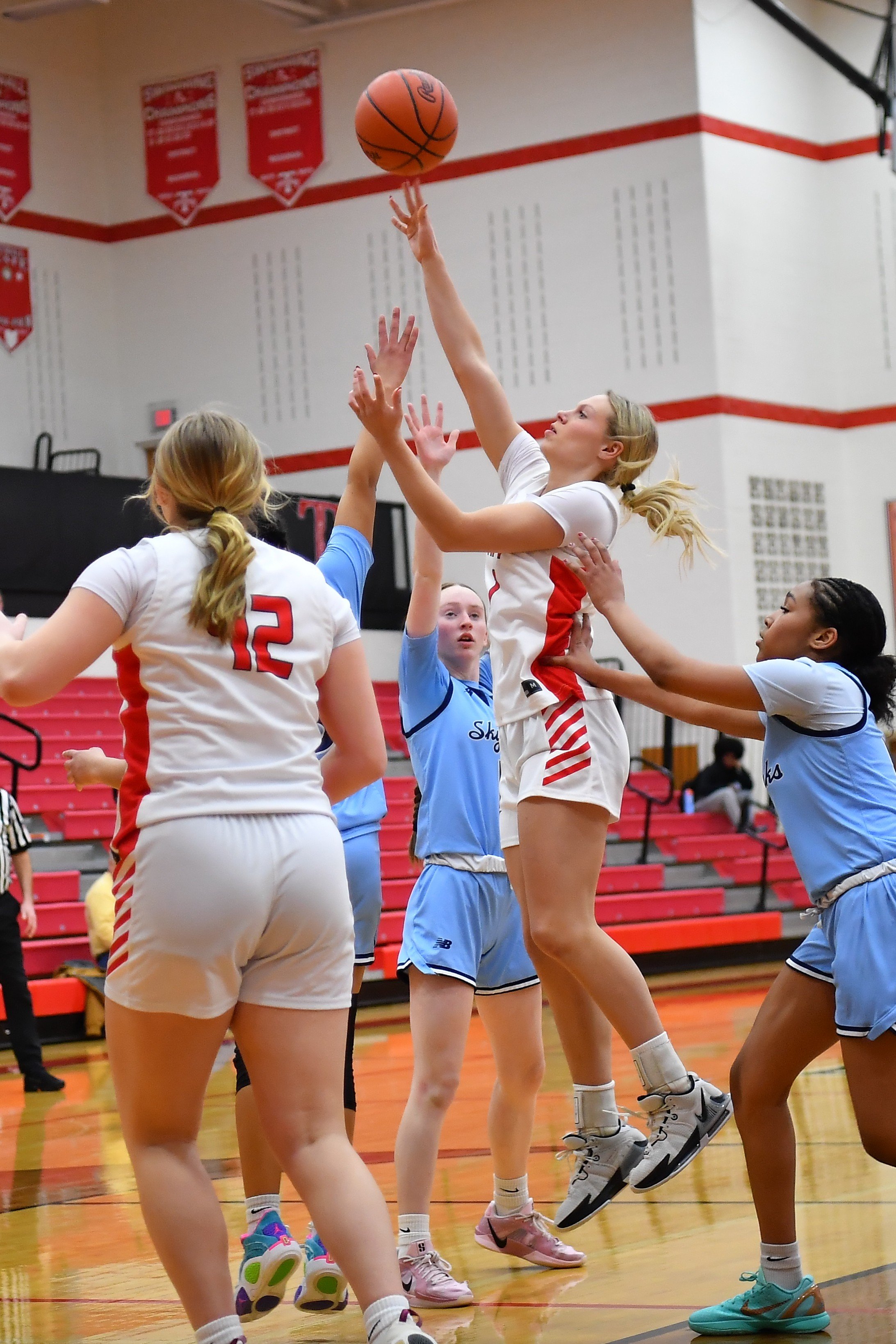 Girls Basketball4.JPG