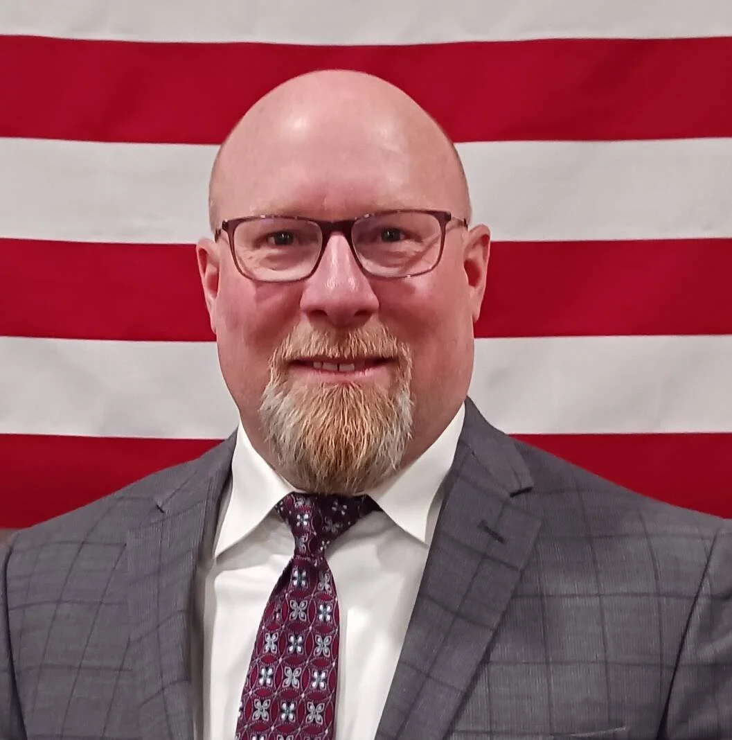 Joel Smith hired as county administrator