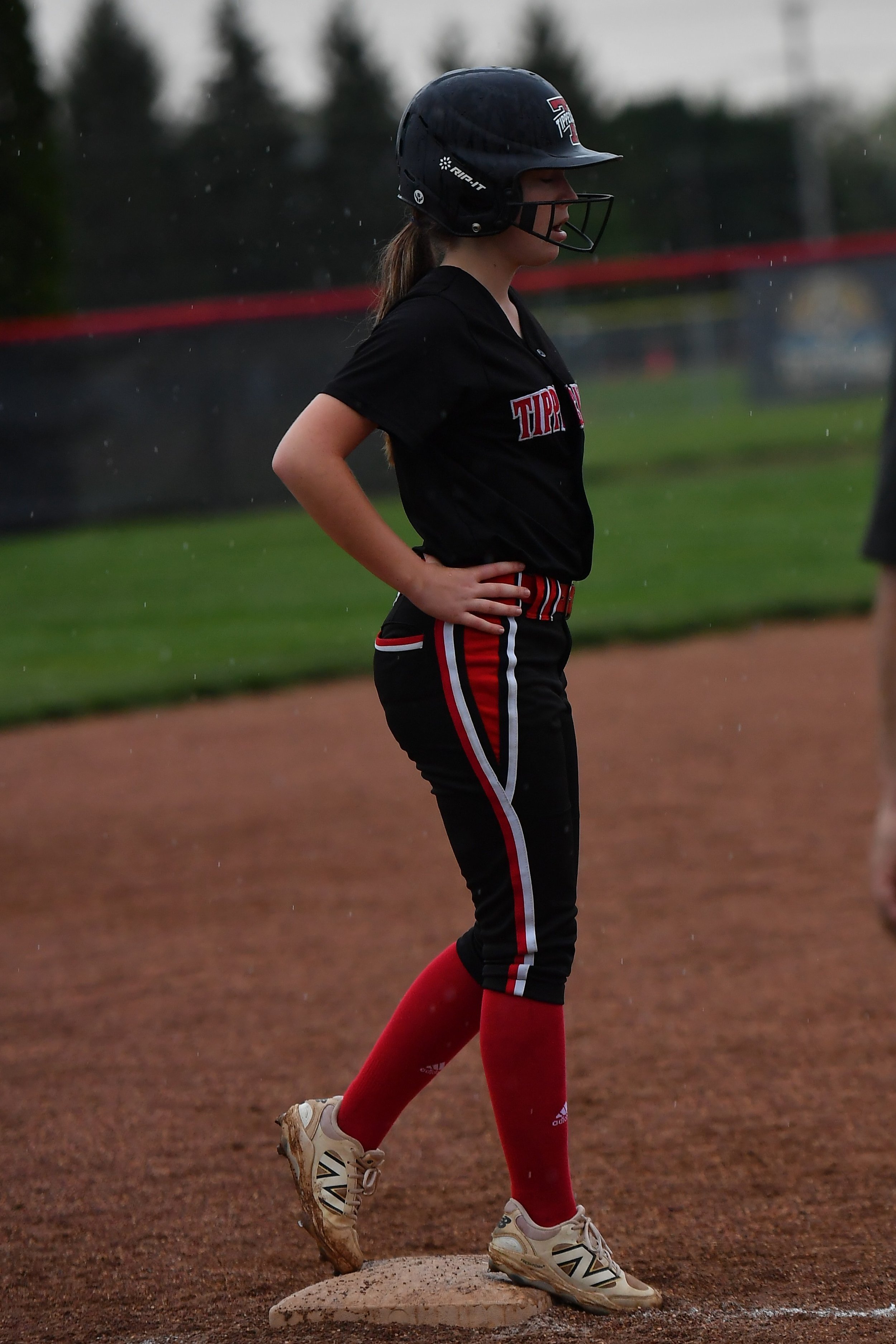 Softball sweeps sidney8.JPG