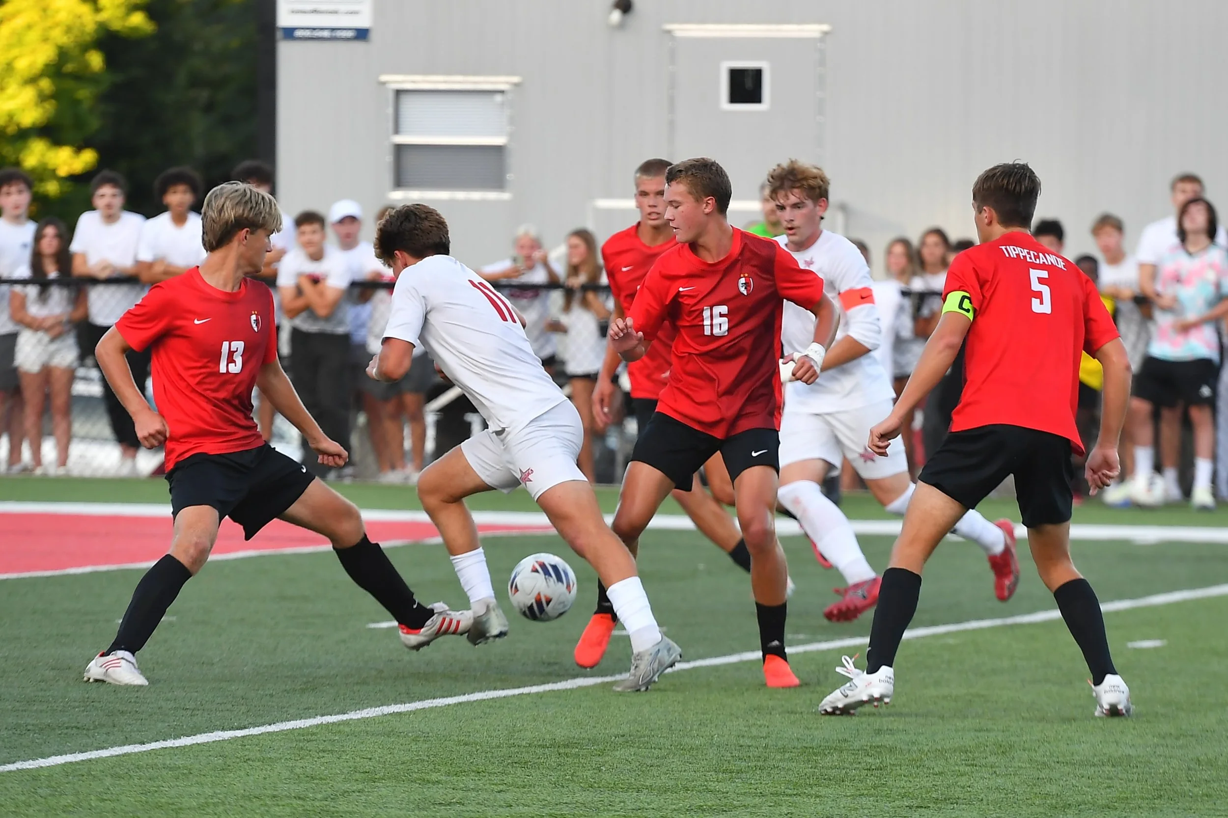Tipp battles back to tie Trojans 2-2