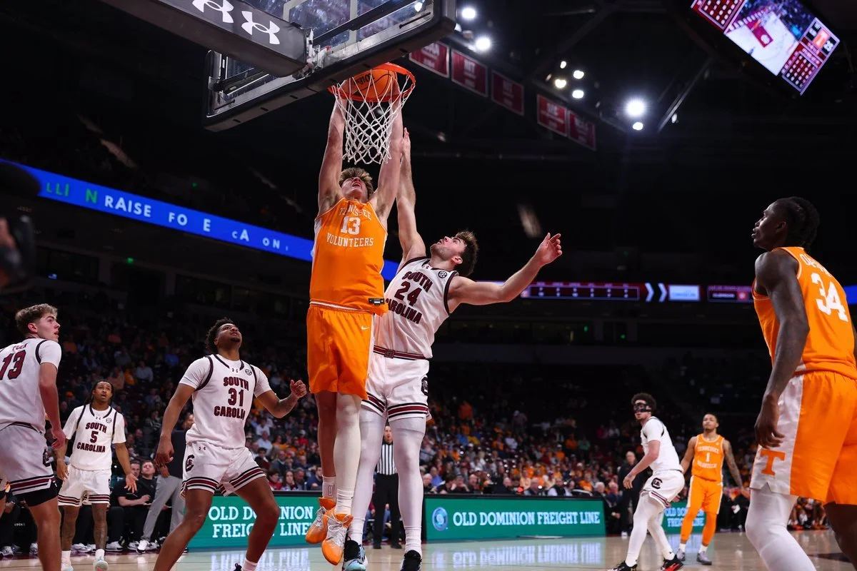 The Closing Five: Tennessee Dominates South Carolina Without Nate Ament
