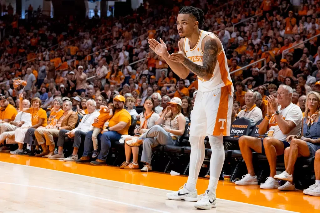 Tennessee Freshman Guard Amari Evans Enters Transfer Portal