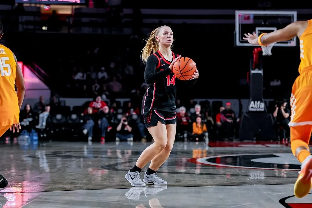 Georgia Transfer Guard Rylie Theuerkauf Commits to Tennessee