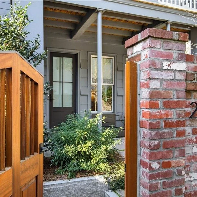 In Buckhead, lifestyle is everything and this end unit residence at The Delmont delivers it beautifully.

Imagine mornings above the treetops, afternoon walks to the Duck Pond, and evenings on a rooftop terrace built for real living&mdash;nearly 1,00