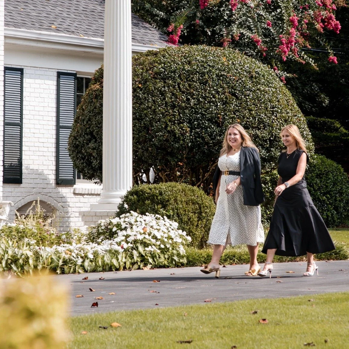 Spring in Atlanta always feels like a fresh start, and the real estate market is no different.

This time of year brings energy, opportunity, and a wave of new inventory, but the best outcomes still come down to thoughtful strategy.

The homes gettin
