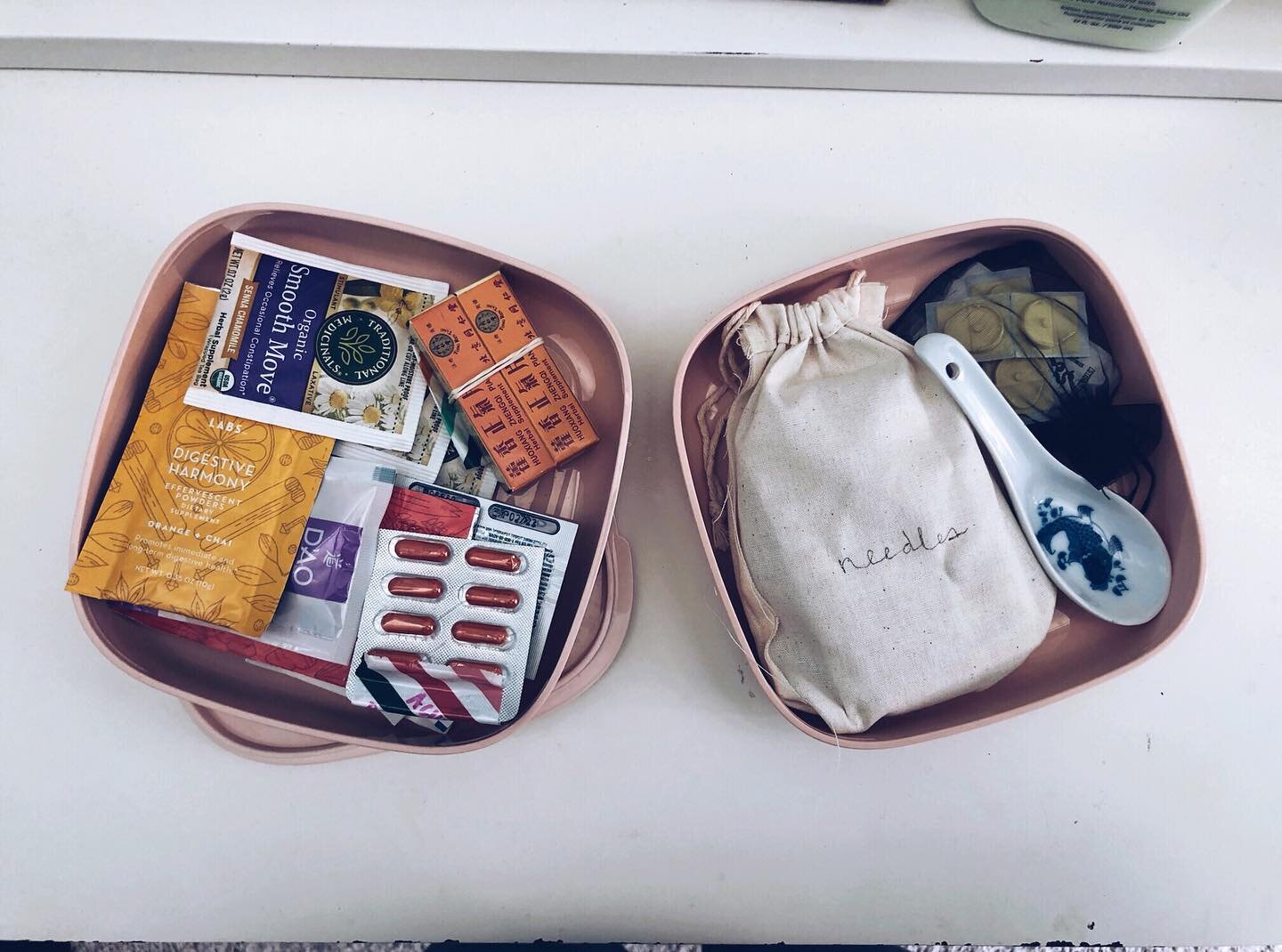 What started out as a cheapo lunchbox is now an acupuncture essentials kit 🙏🏼 

#body #health #bones #skeleton #skeletalsystem #healthmaintenance #cupping #cuppingtheray #firecups #firecupping #lovecups #lovecupping #cupmarks #cuppingmarks #massage