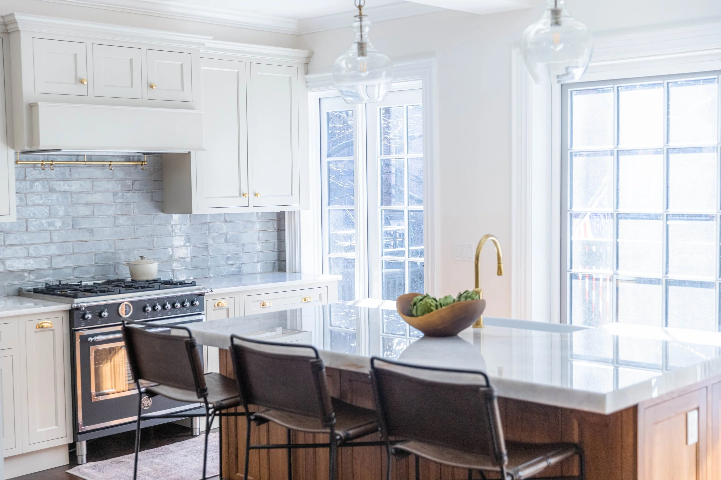 A high-rise interior design project in Boston's South End resulting in a unique, functional, luxury living space