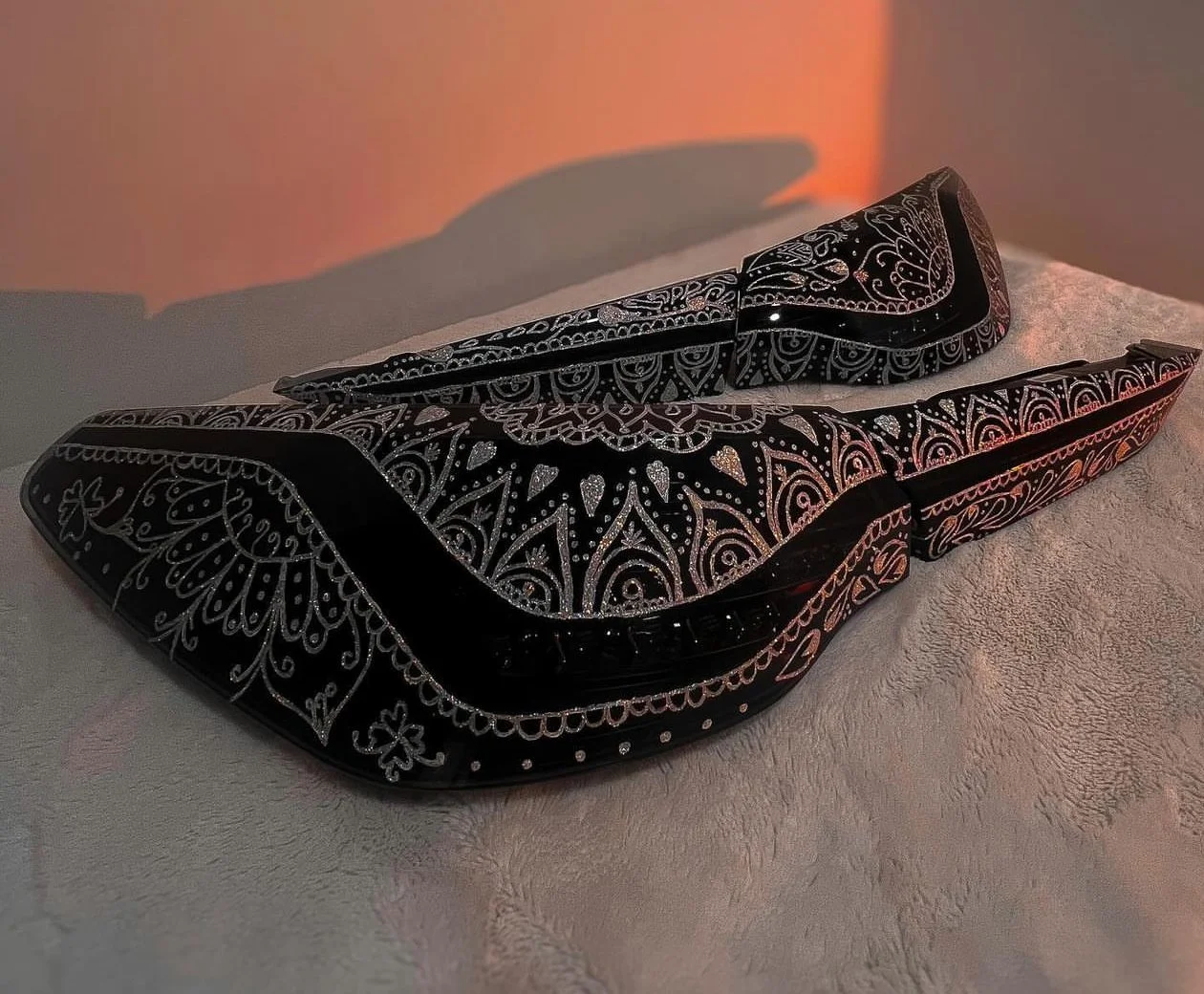 Engraved BMW tail lights with a glitter inlay