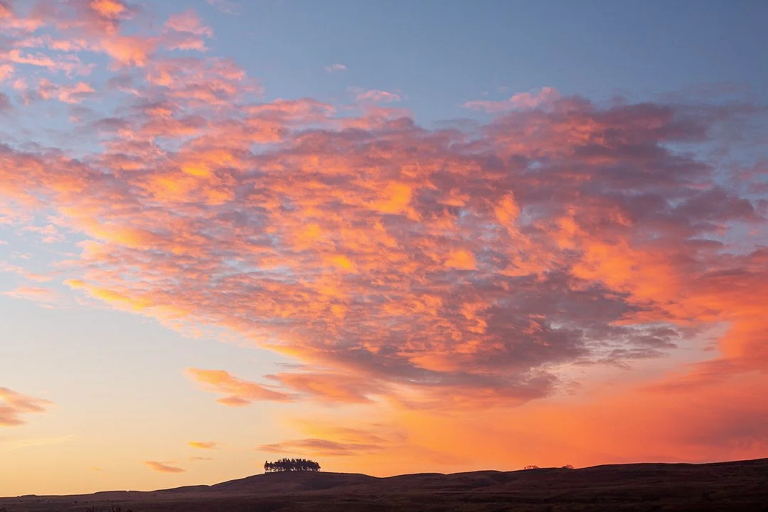 Landscapes with sunrises and sunsets