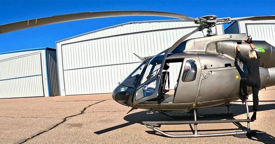 Pilot Bianca making her safety inspections before an incredible helicopter flight! 
.
.
.
#SaltLakeHeliTours #OgdenUtah #GreatSaltLake #UtahHelicopterTours #ExploreUtah #VisitUtah #UtahLuxury #UtahTravel #WasatchMountains #SaltLakeCityViews #UtahAdve