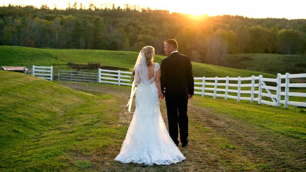 Pineland Farms Farmhouse Maine Wedding Venue