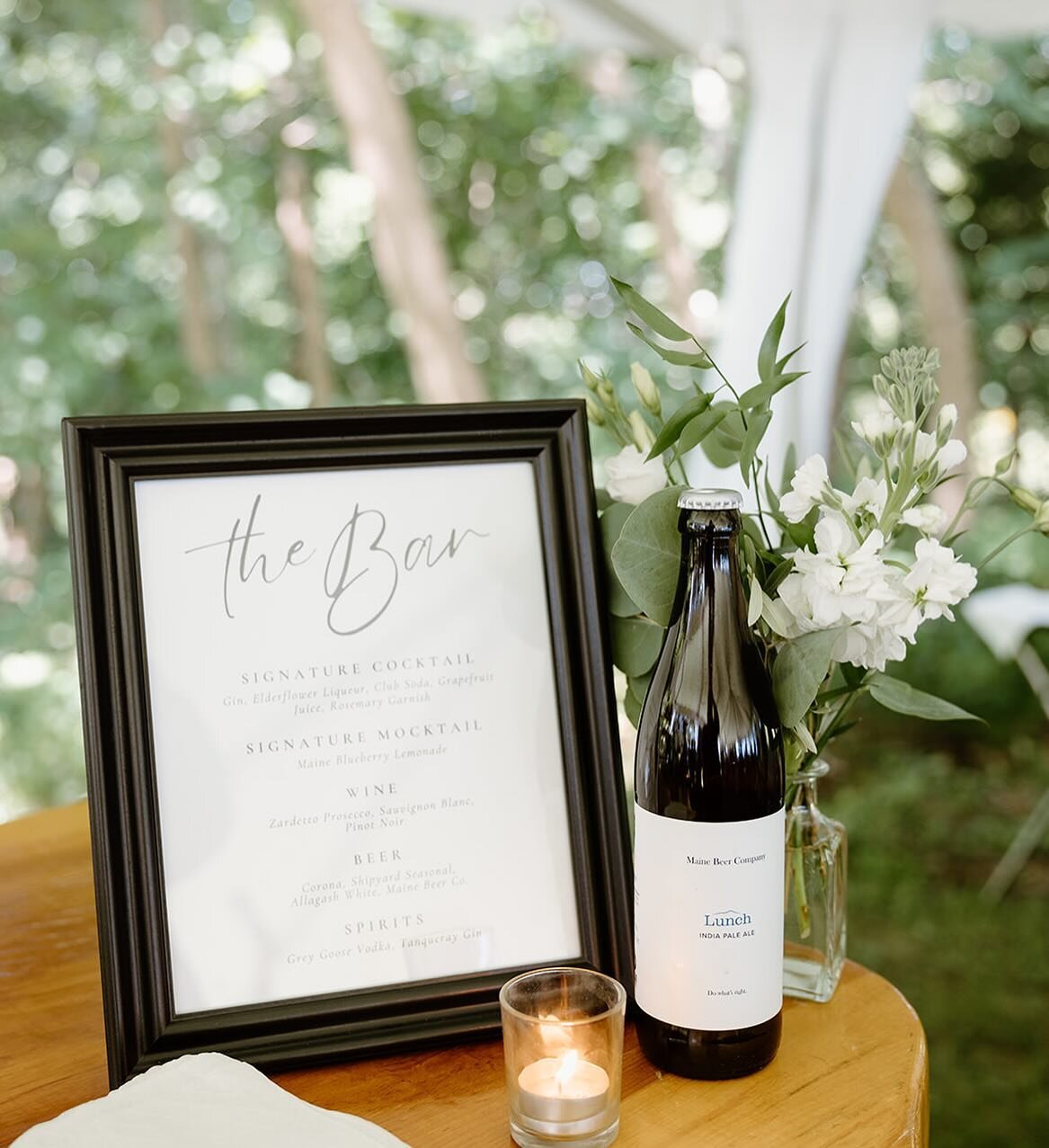 Carefully curated drinks are the secret ingredient to a weddings unforgettable charm.✨ We customize our bar service to blend seamlessly with your event by adding personalized, unique touches. If there&rsquo;s a drink you want that&rsquo;s not on our 