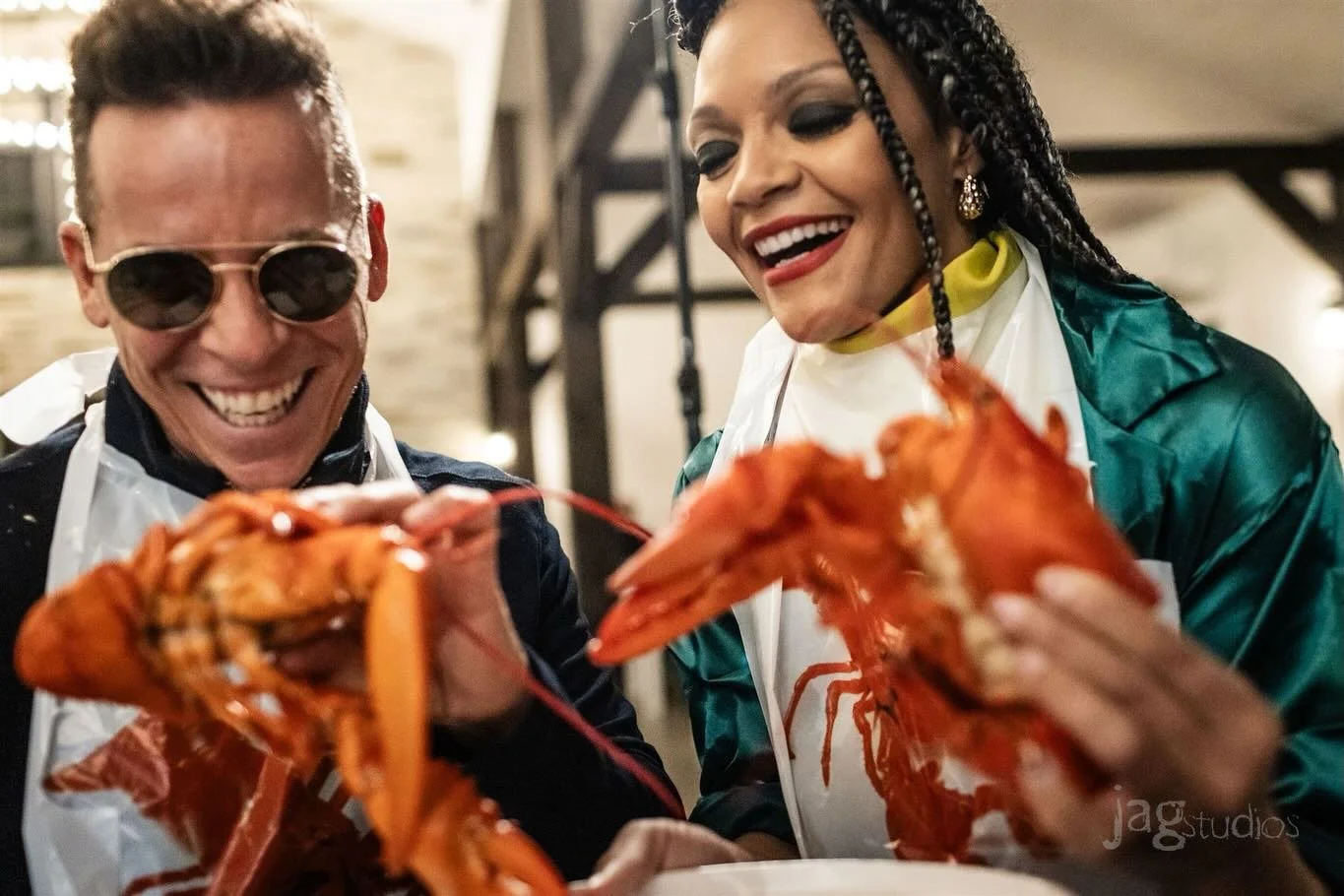 More than a meal. A lobster bake is a moment, a memory, and a table full of people you&rsquo;ll want to linger with. ❤️

Producer: @emergeeventcollective 
Host Property: @ashpointestate 
Planning &amp; Design: @jaclynwatsonevents 
Photography: @jagst
