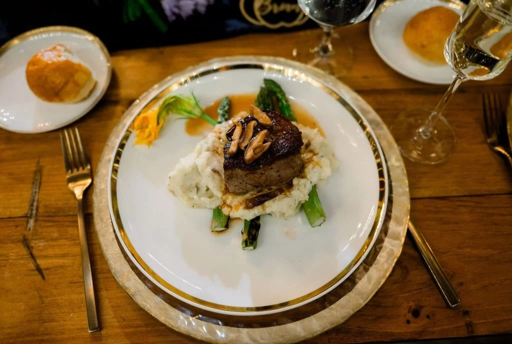 Steak and mashed potatoes. Name a better duo. 🤭🥔

Photography: @caseydurginphoto Venue: @josiasriverfarms Catering: @blacktiecateringandevents Rentals: @peakeventservices